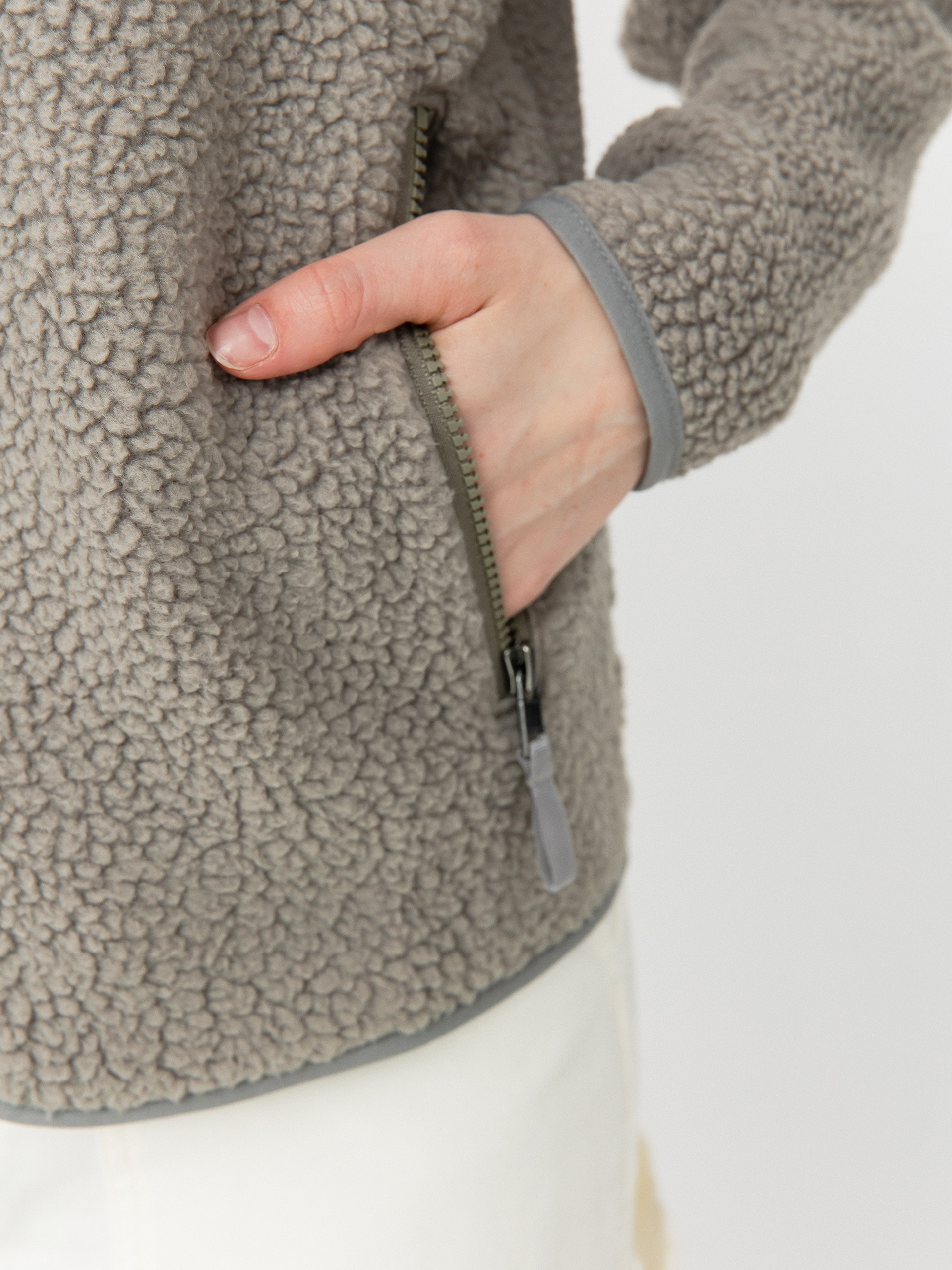 Patagonia Retro Pile Wmn Jacke (river rock green)