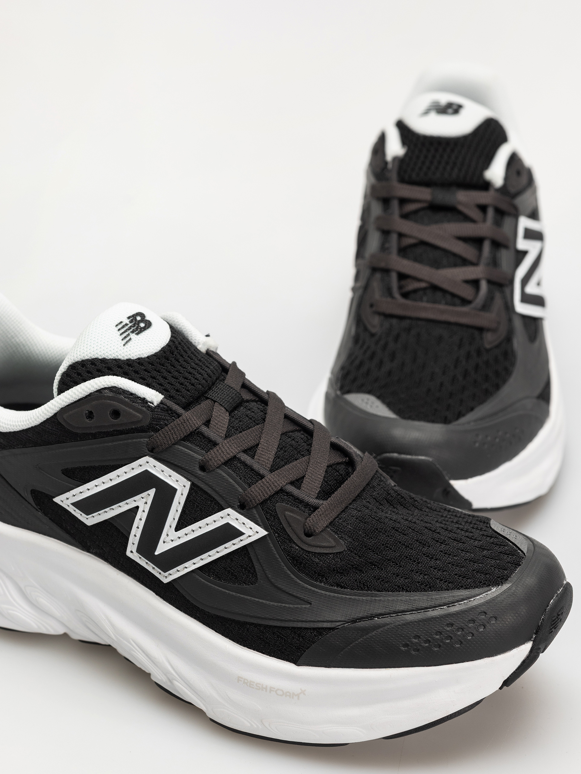 New Balance Shoes TRN (black/white)
