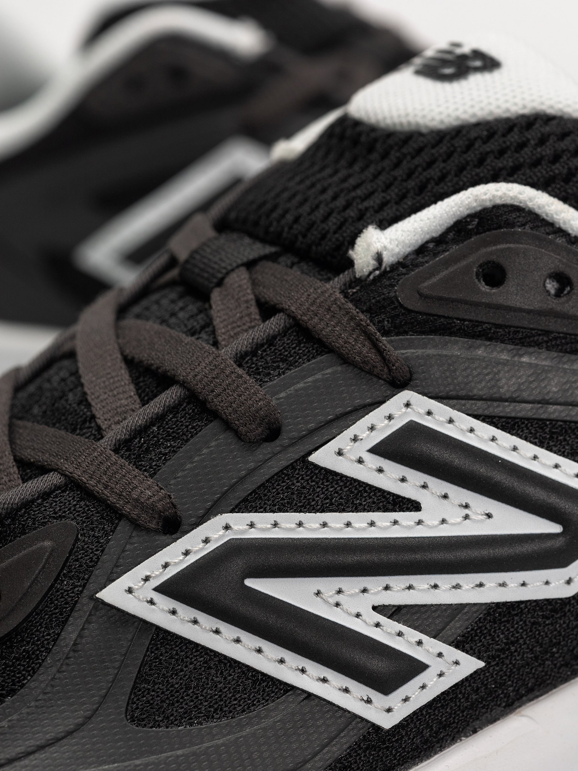 New Balance Shoes TRN (black/white)