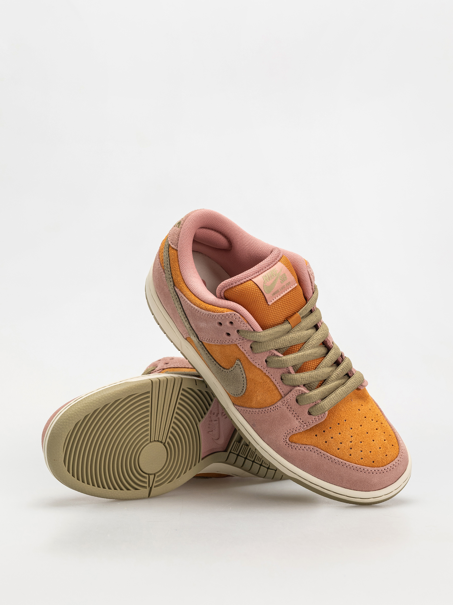 Nike SB Dunk Low Pro Shoes (red stardust/neutral olive monarch)