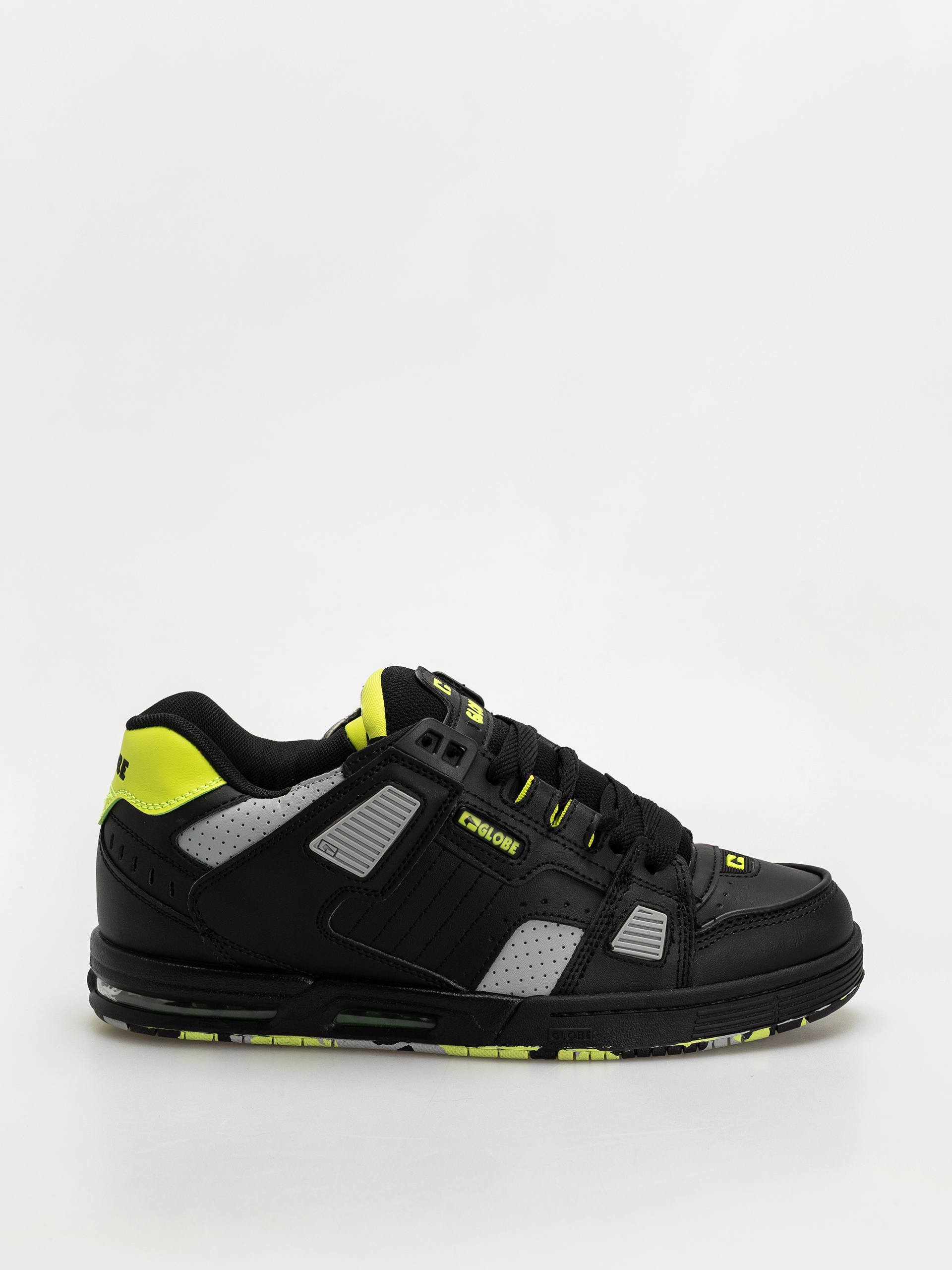 Globe Shoes Sabre (black lime)
