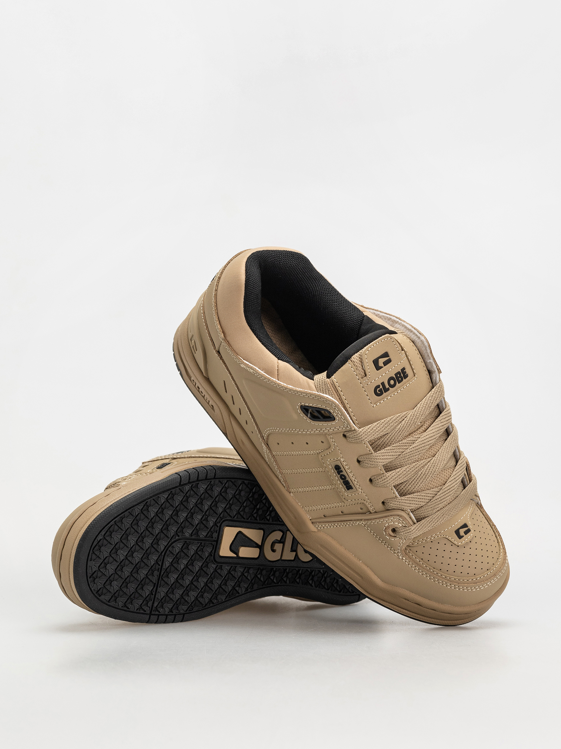 Globe Shoes Fusion (ochre)
