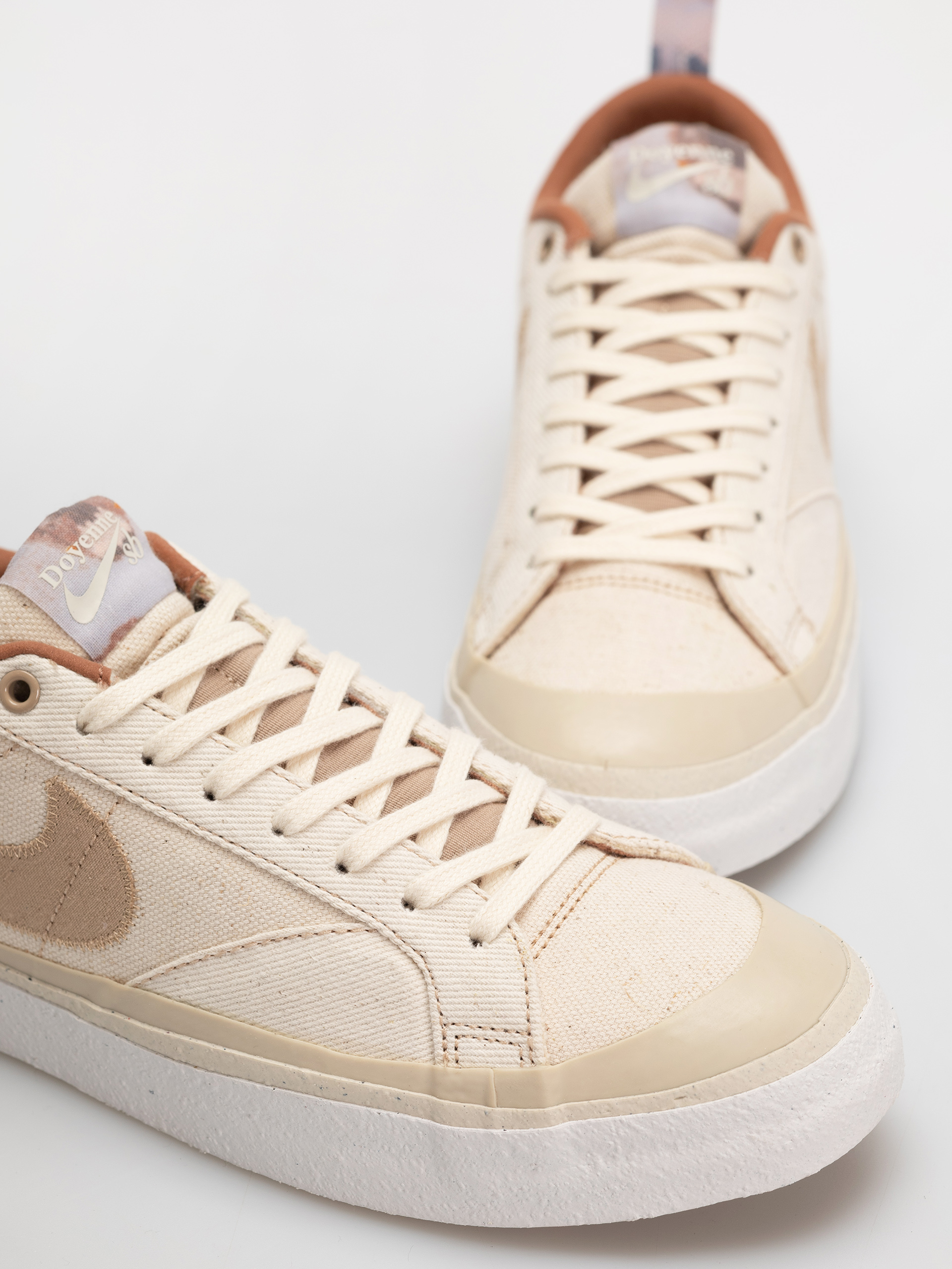 Nike SB Blazer Low X Doyenne Schuhe (coconut milk/rattan limestone rattan)