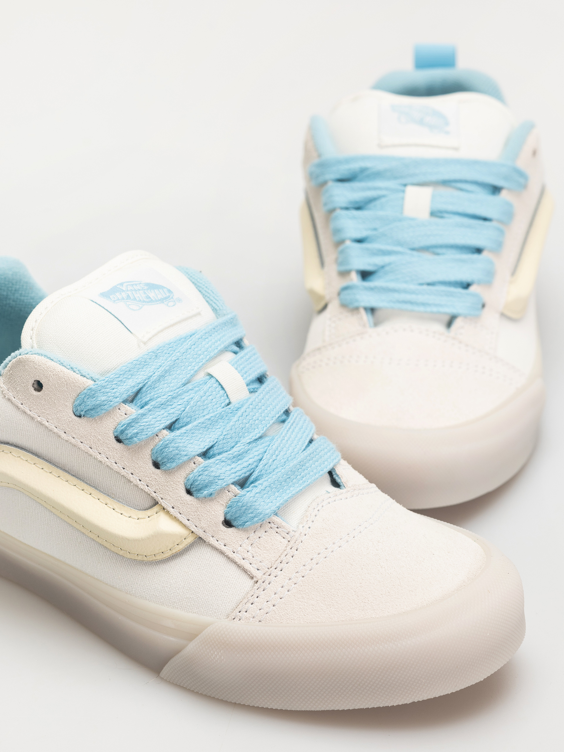 Vans Schuhe Knu Skool (glow white/blue)