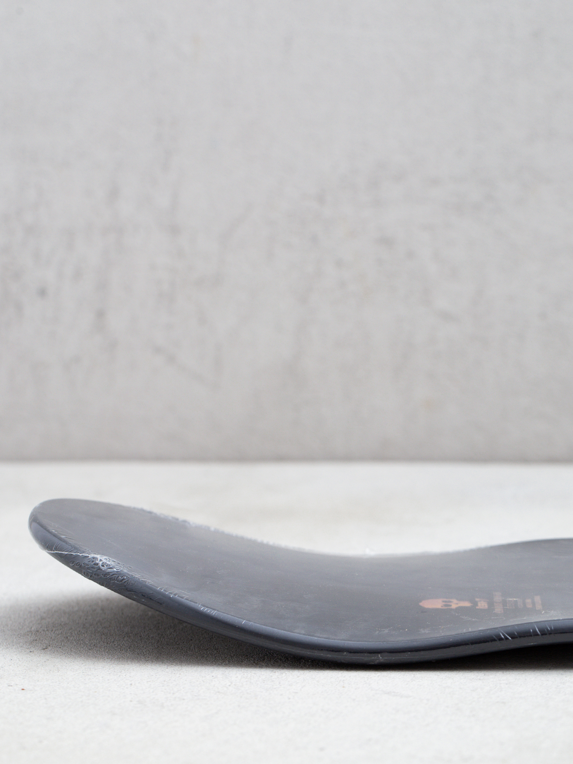 Zero Deck Chrome Logo (all black)