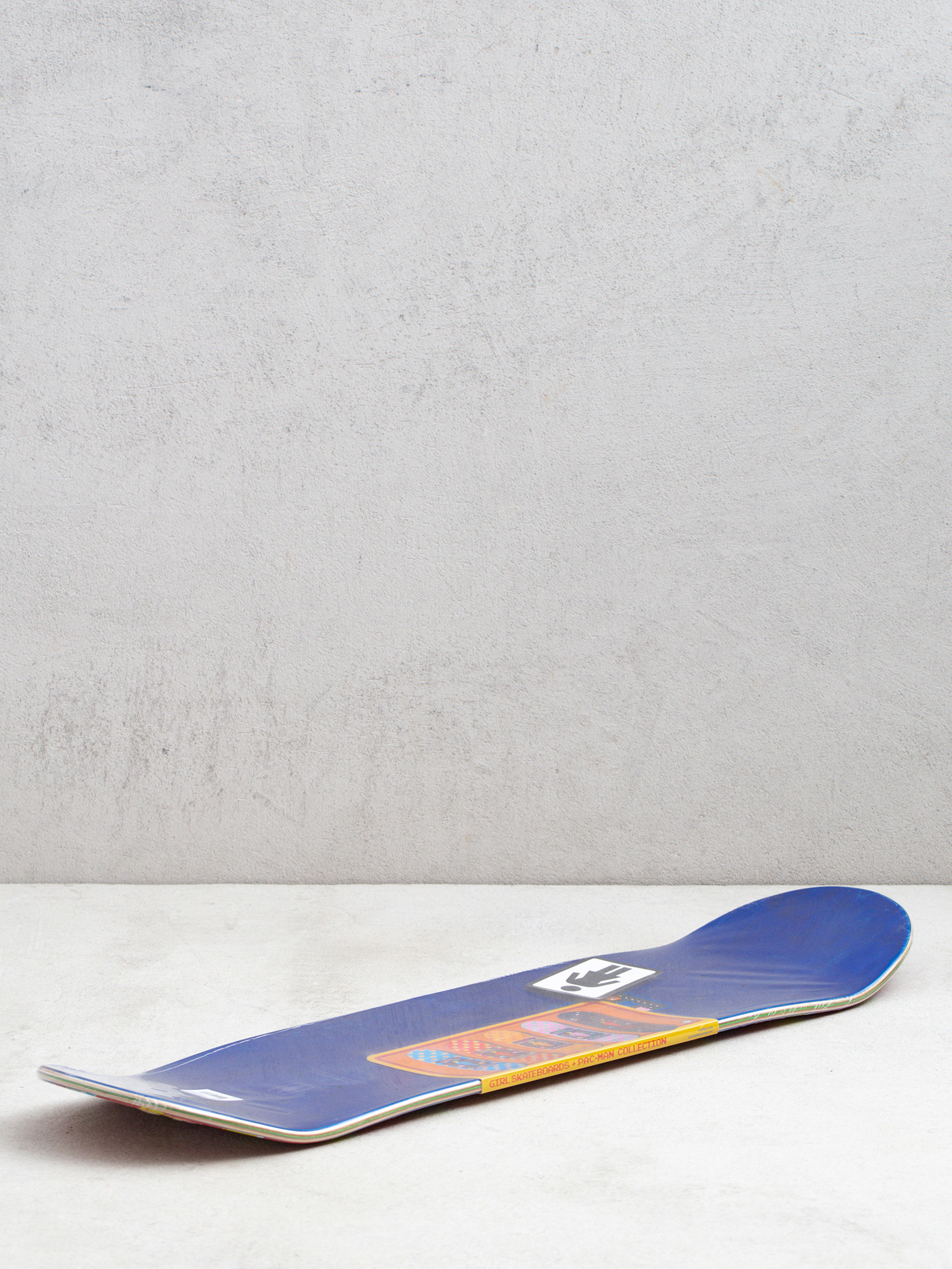 Girl Skateboard Deck Geering Pac Man (red)