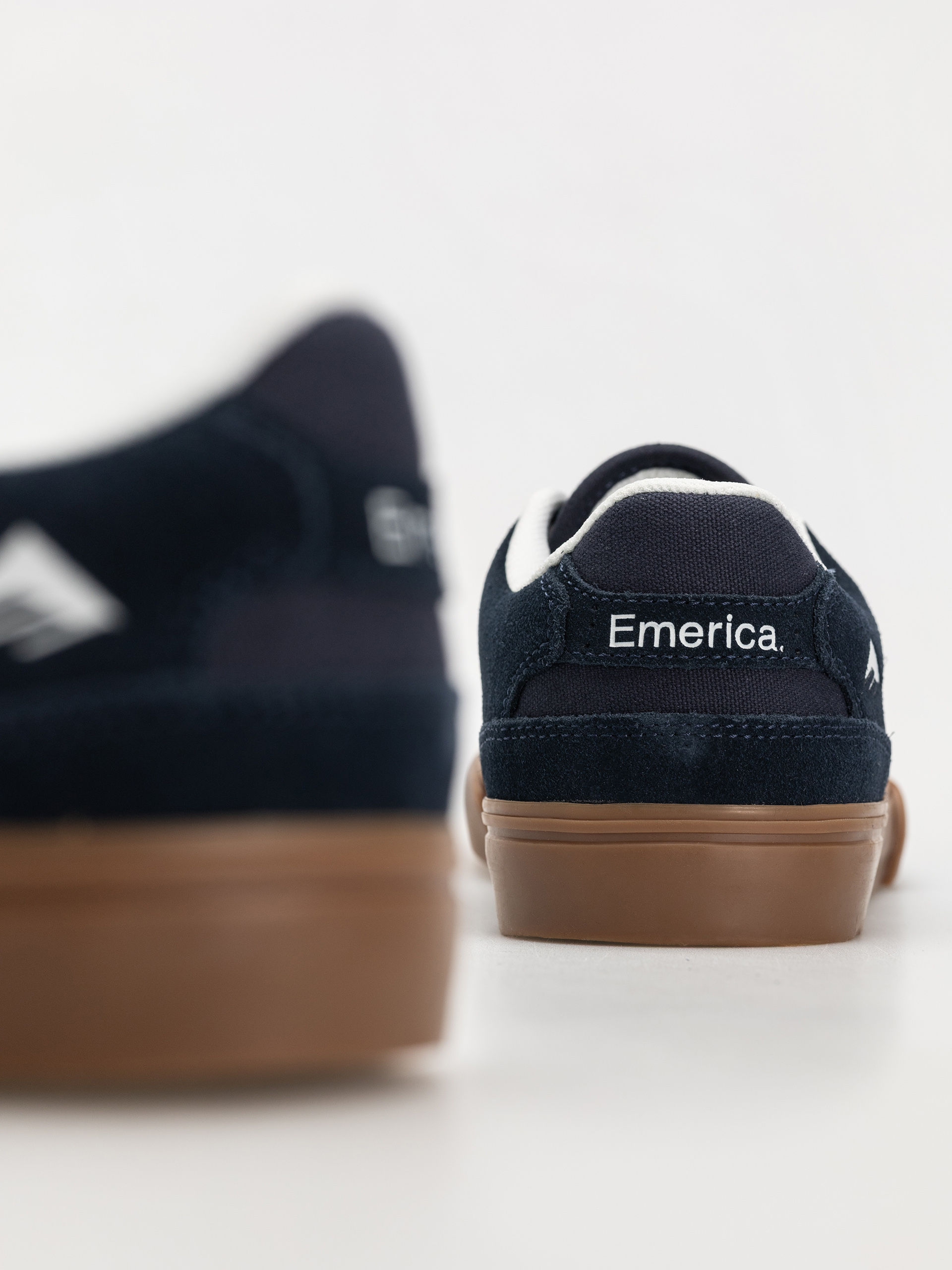 Emerica The Low Vulc Shoes (navy/gum)