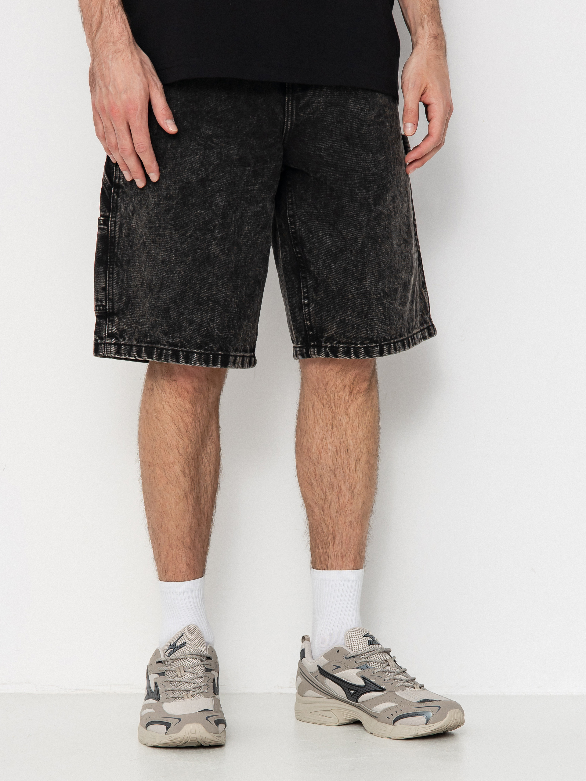 Vans Drill Chore Loose Denim Shorts (stonewash black)