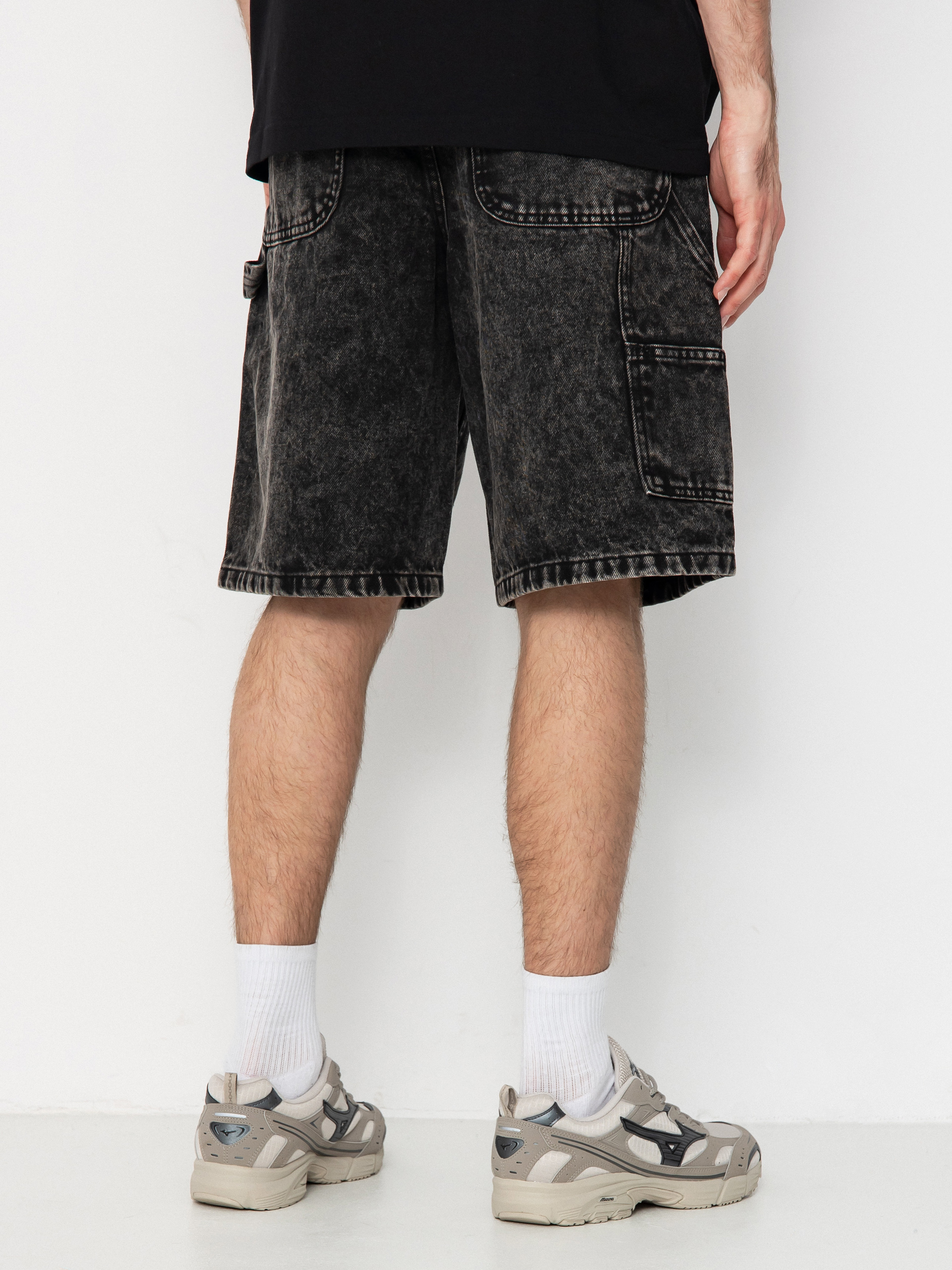 Vans Drill Chore Loose Denim Shorts (stonewash black)