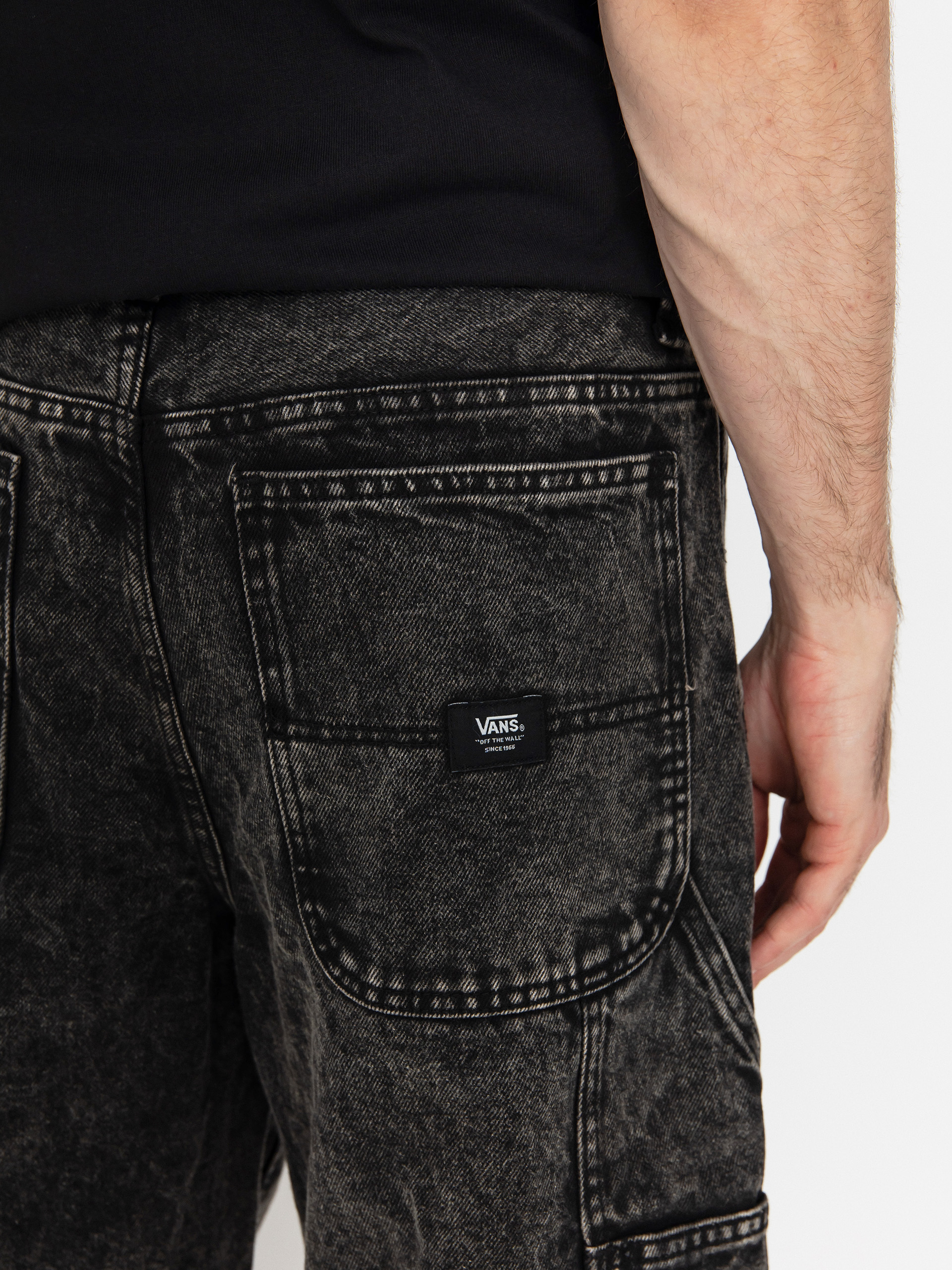 Vans Drill Chore Loose Denim Shorts (stonewash black)