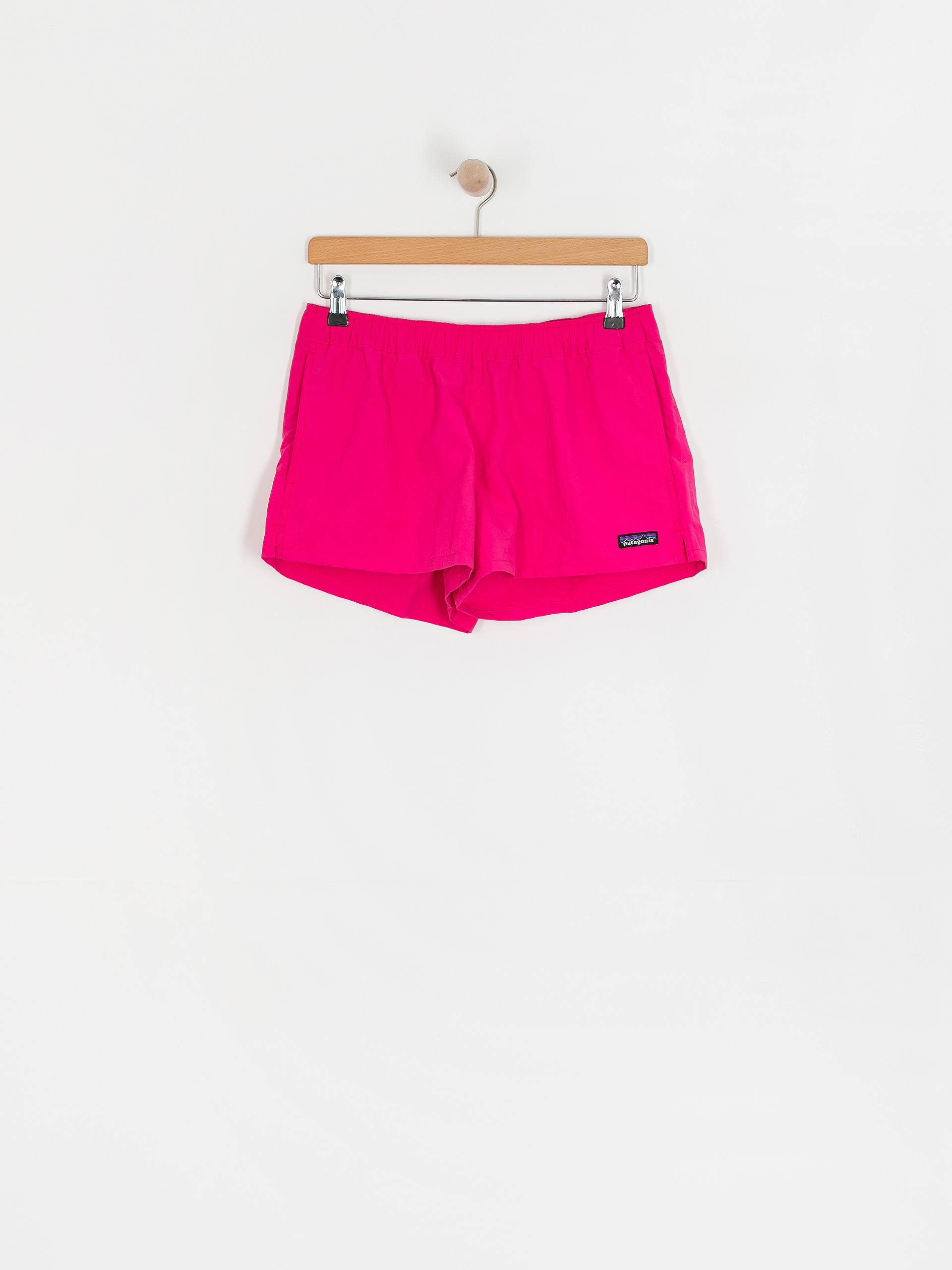 Patagonia Shorts Barely Baggies 2 1/2 in Wmn (luminous pink)