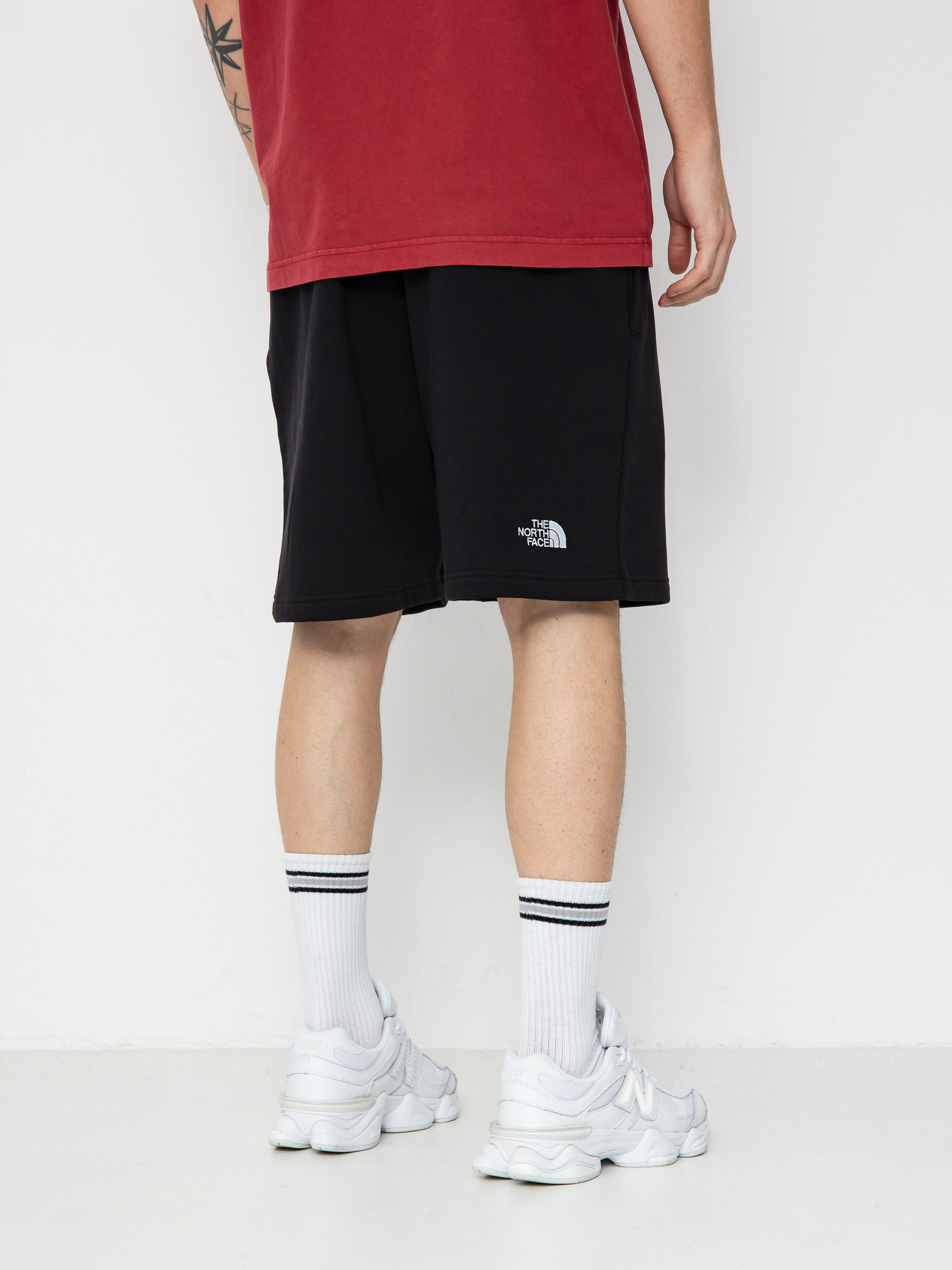 The North Face Essential Relaxed Shorts (tnf black)