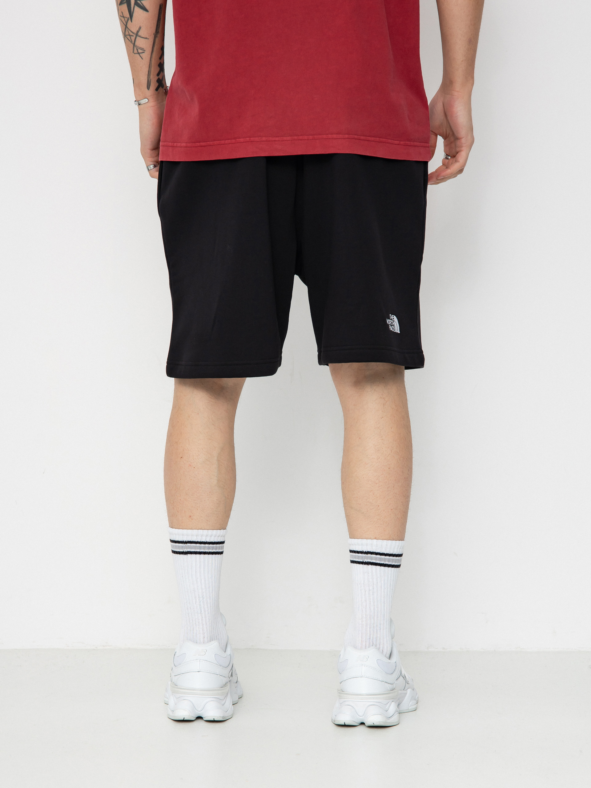 The North Face Essential Relaxed Shorts (tnf black)