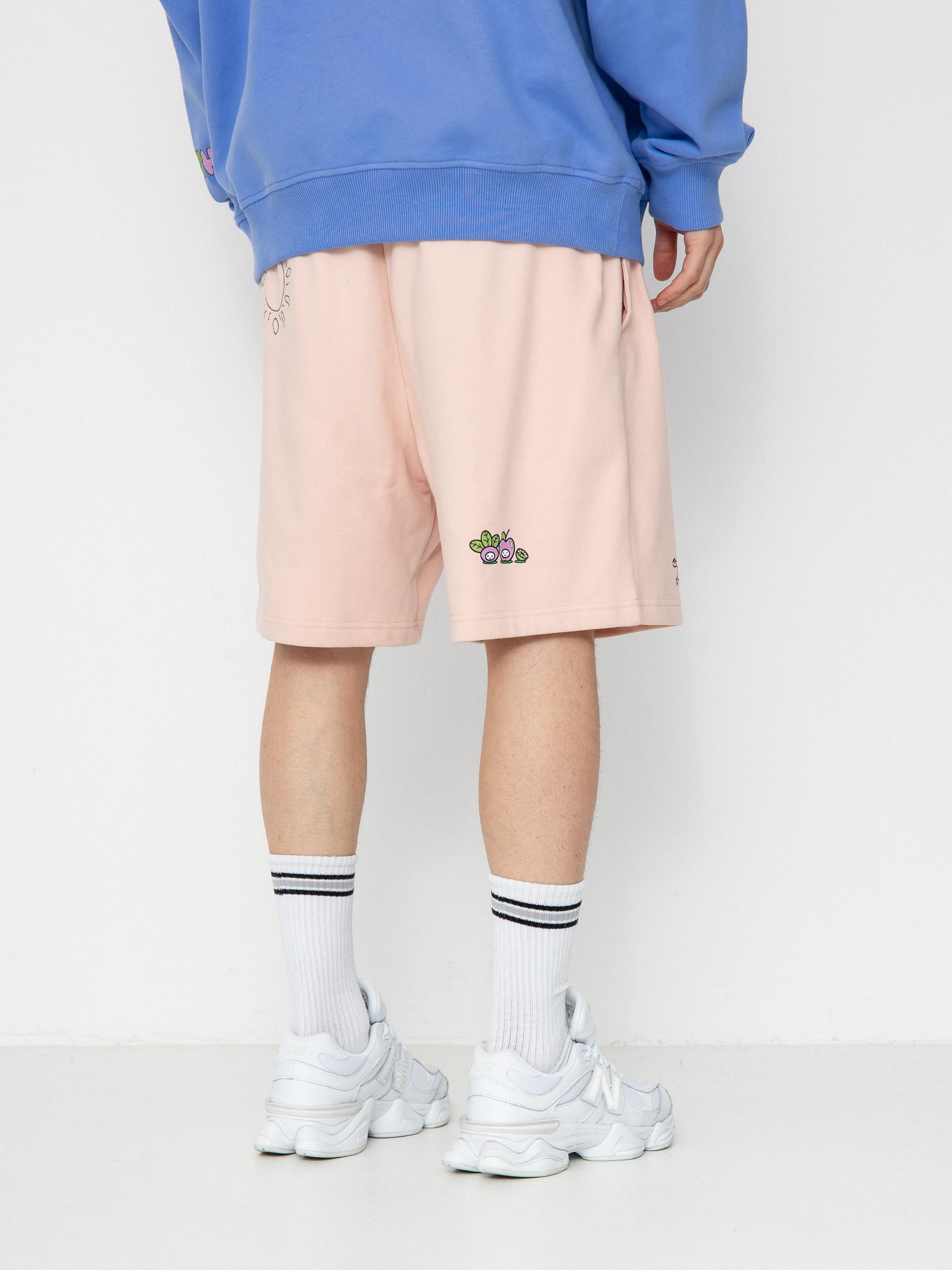 The North Face Mountain Cleanup Relaxed Shorts (pink moss)