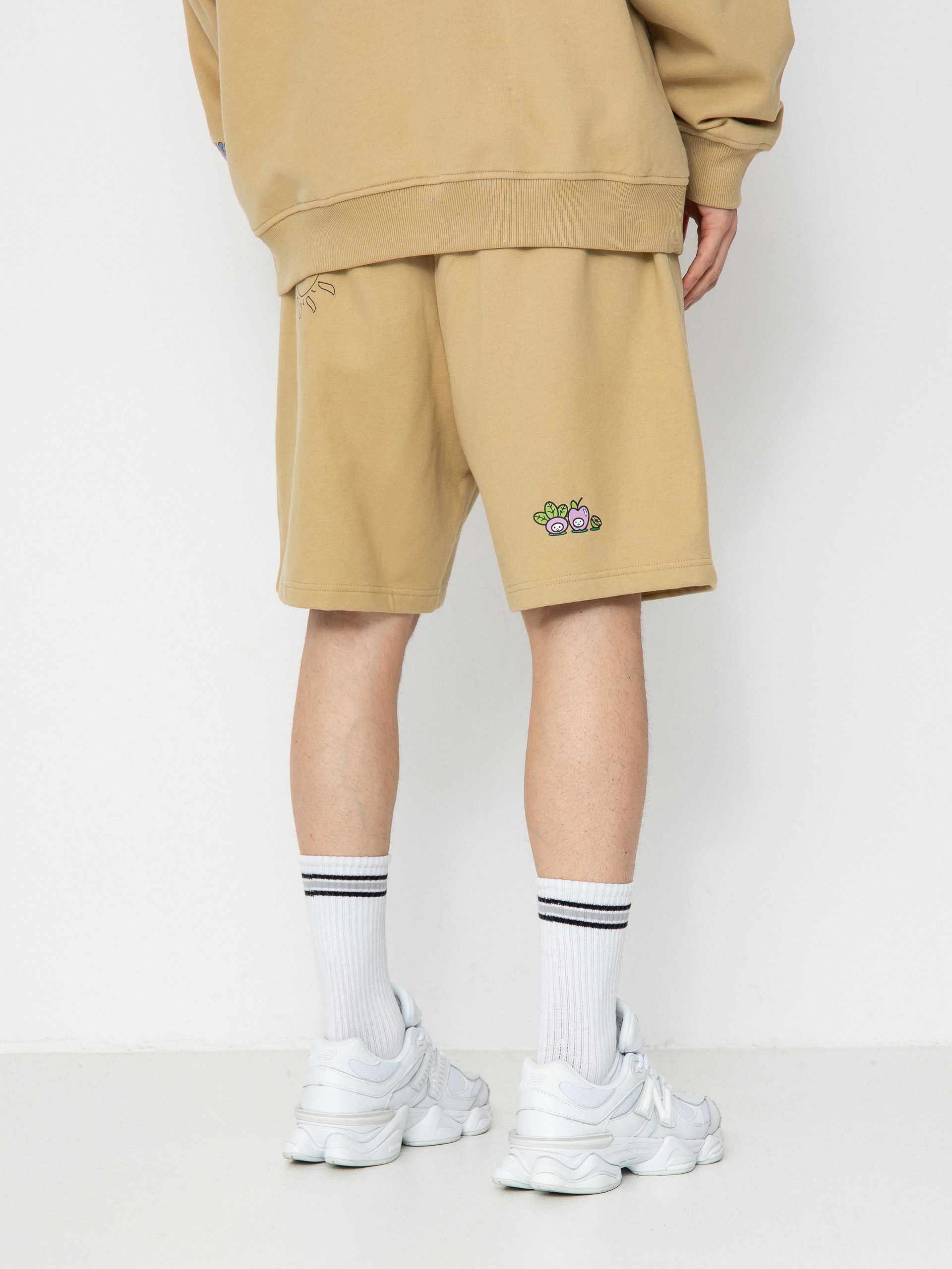 The North Face Mountain Cleanup Relaxed Shorts (khaki stone)