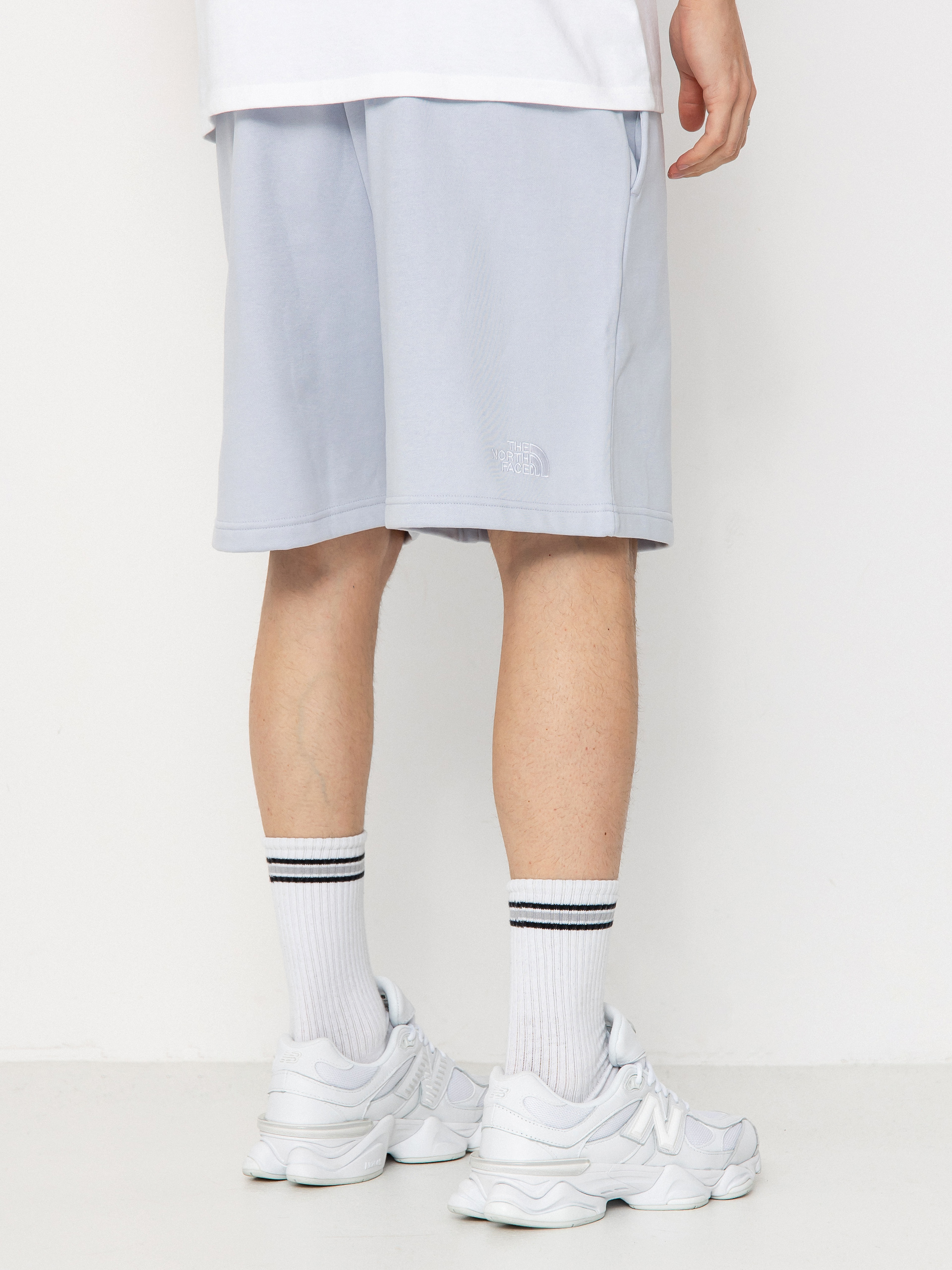 The North Face Essential Relaxed Shorts (mystic haze)