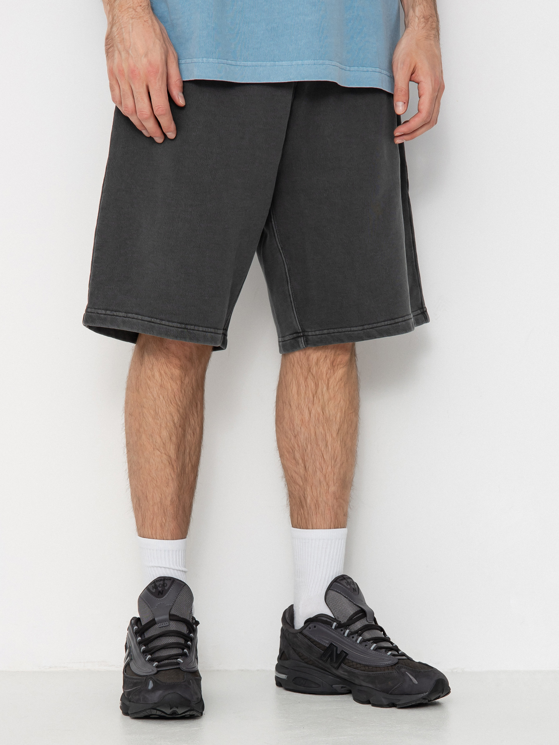 Carhartt WIP Nelson Shorts (graphite)