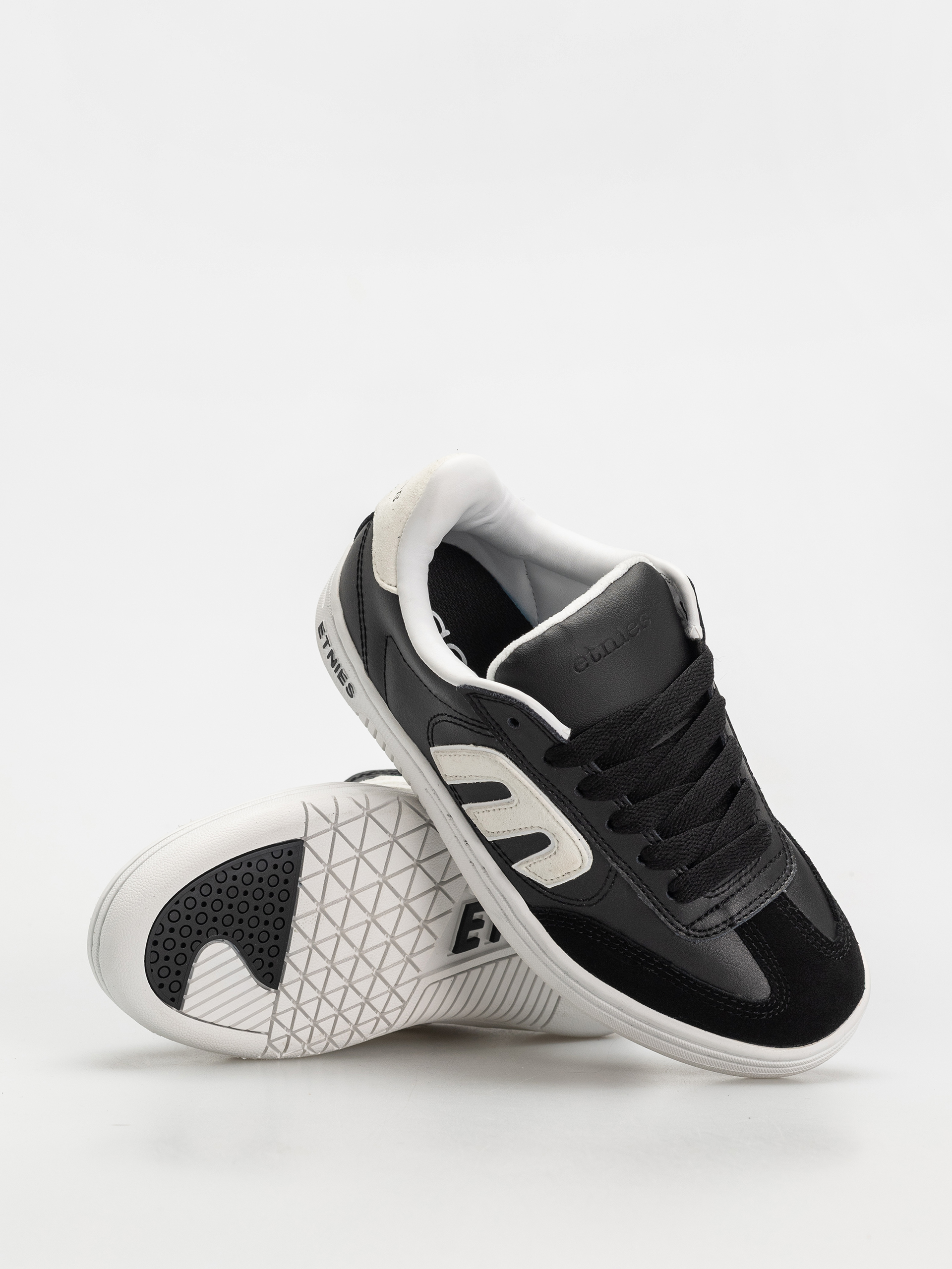 Etnies Locut Shoes (black/white/white)