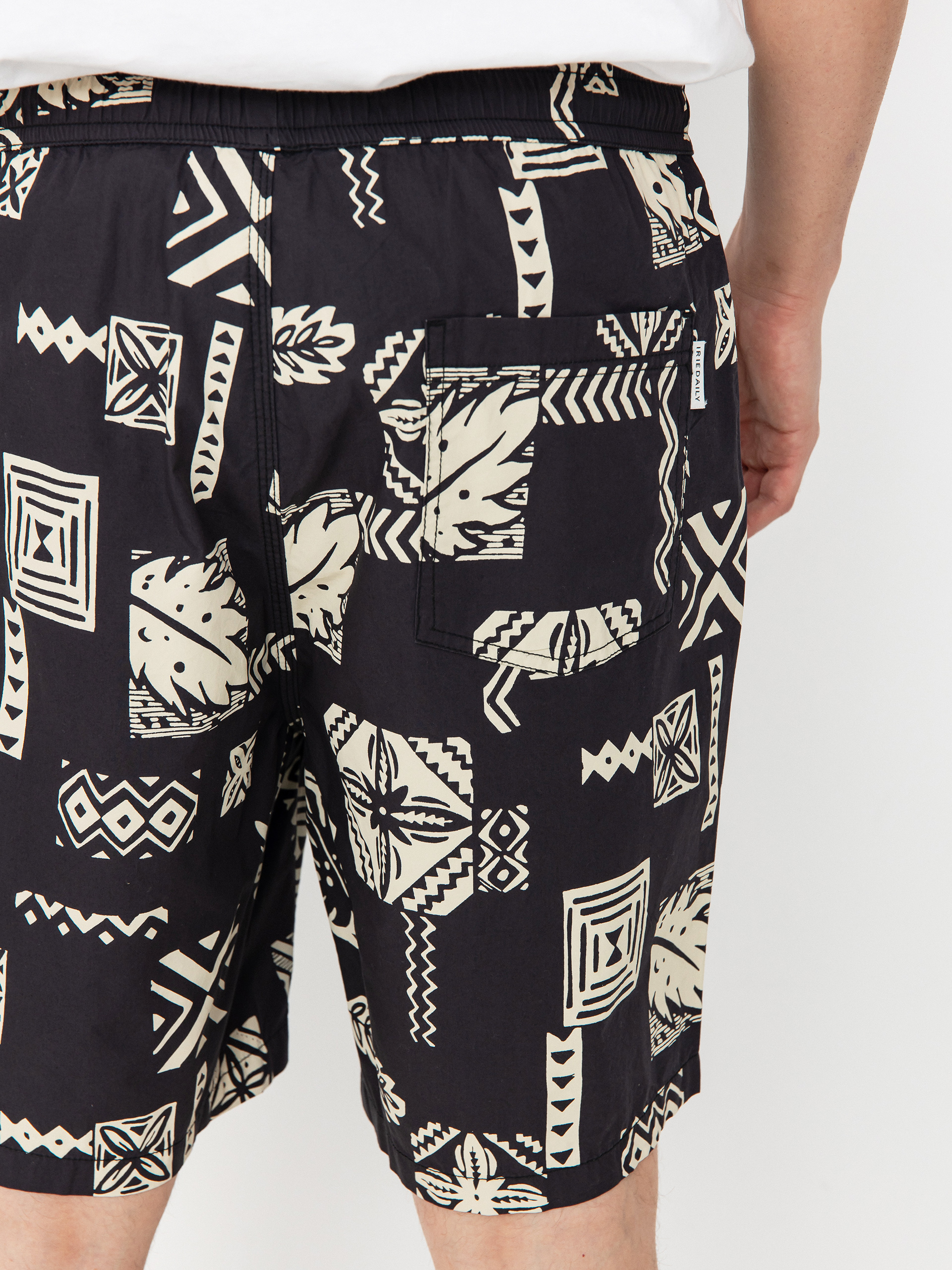 Iriedaily City Relax Shorts (black white)