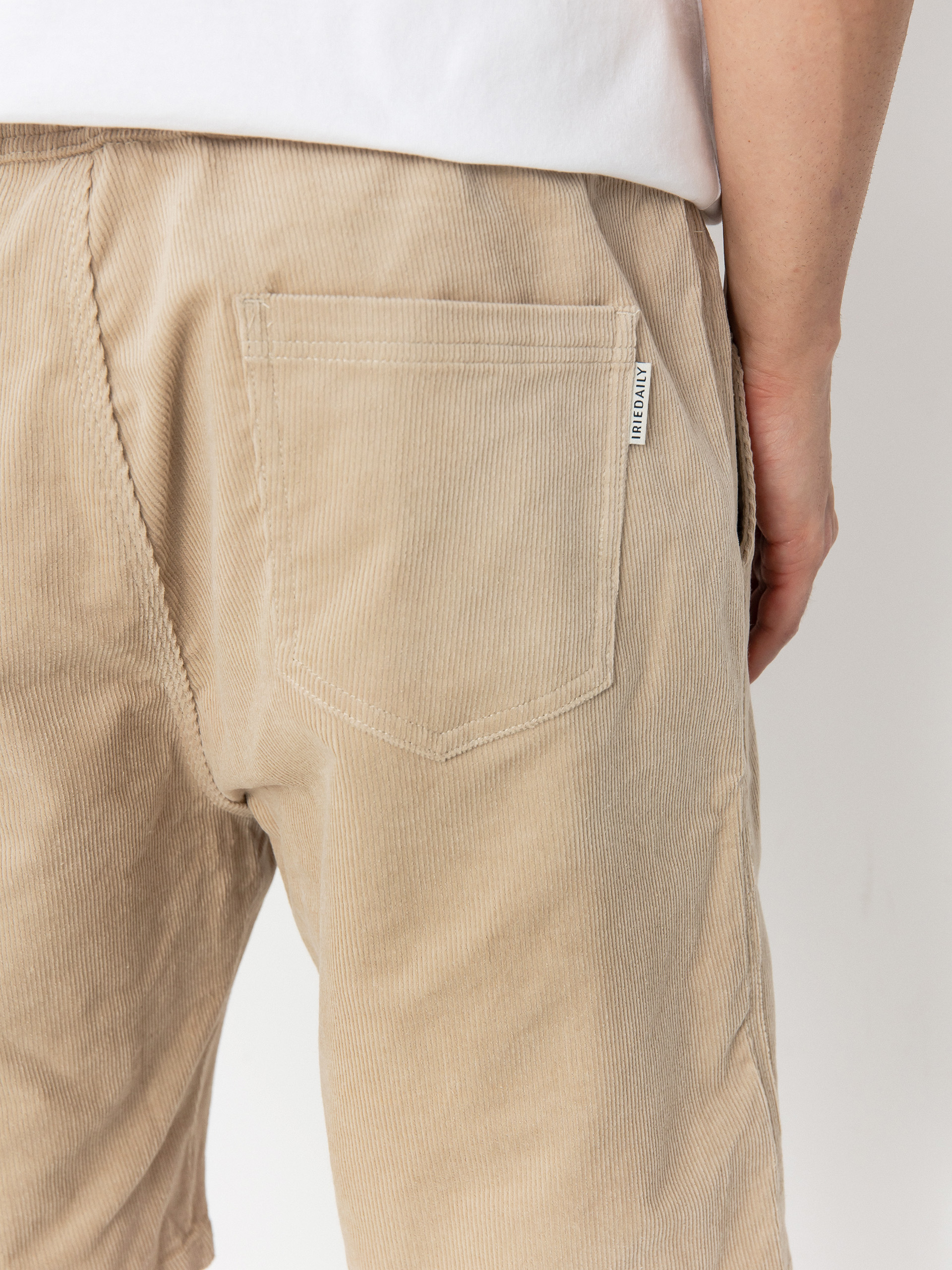 Iriedaily Corvin Shorts (sandstone)