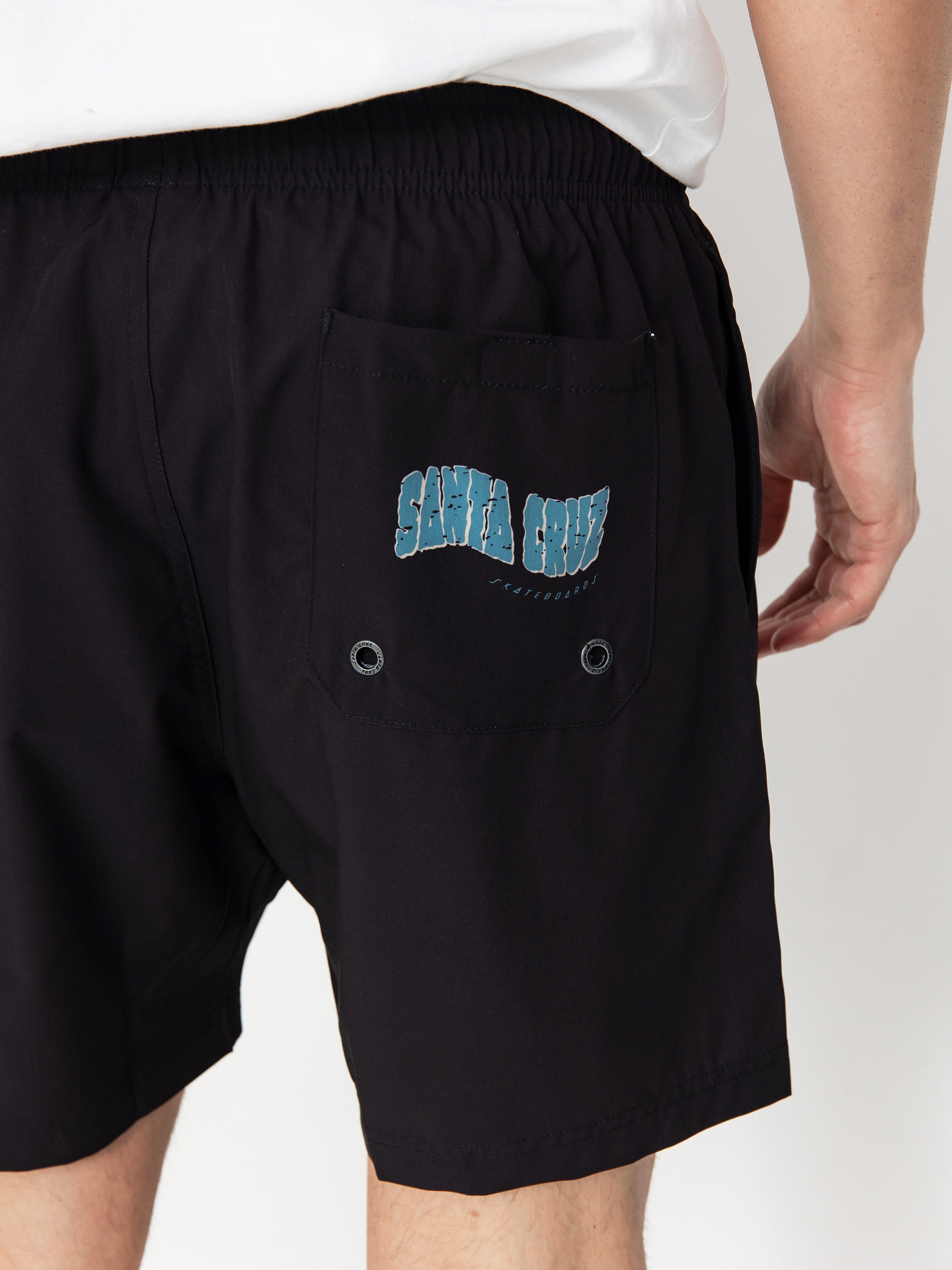 Santa Cruz Tiki Hand Shorts (black)