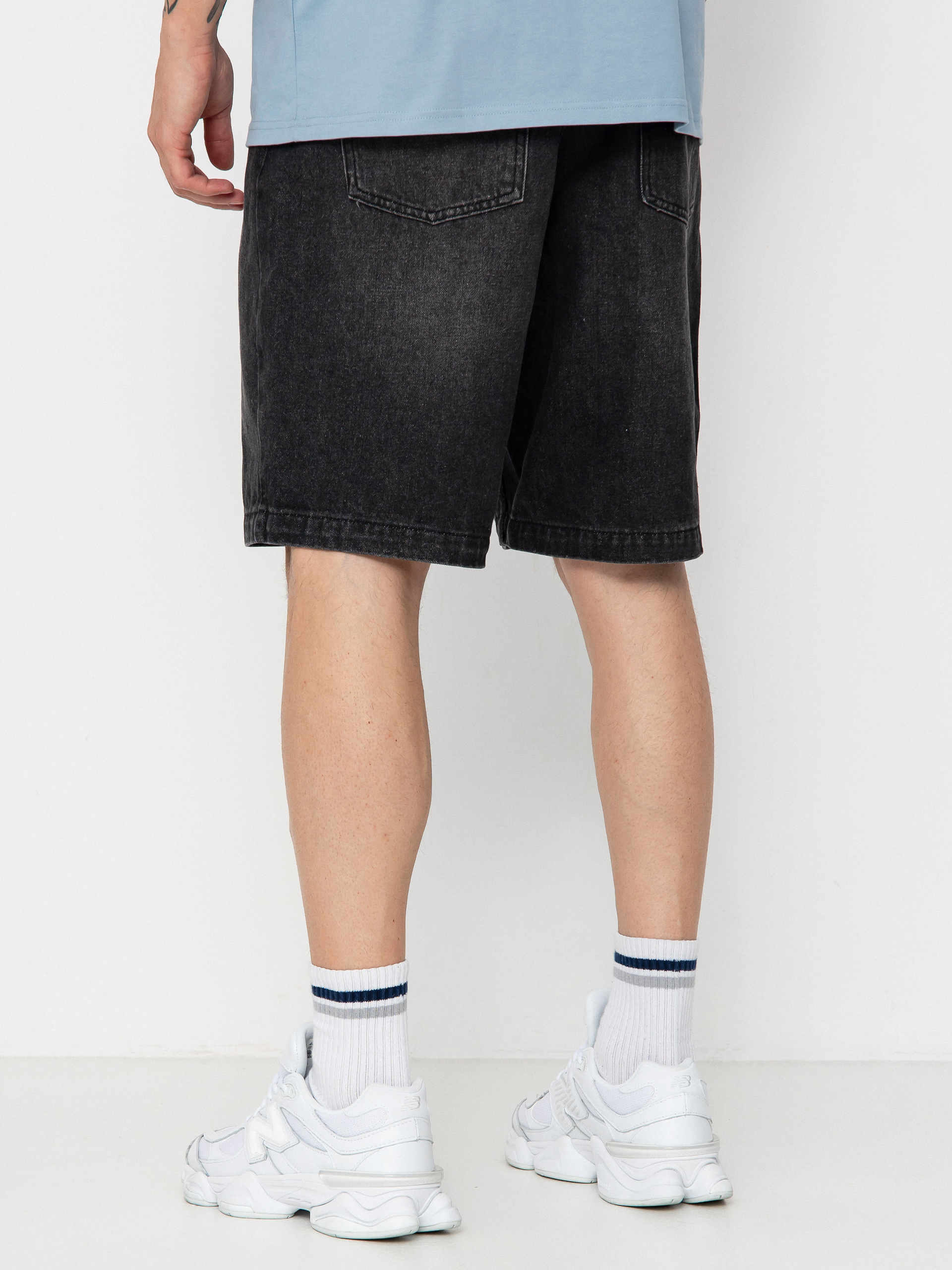 Santa Cruz Big Shorts (washed black)