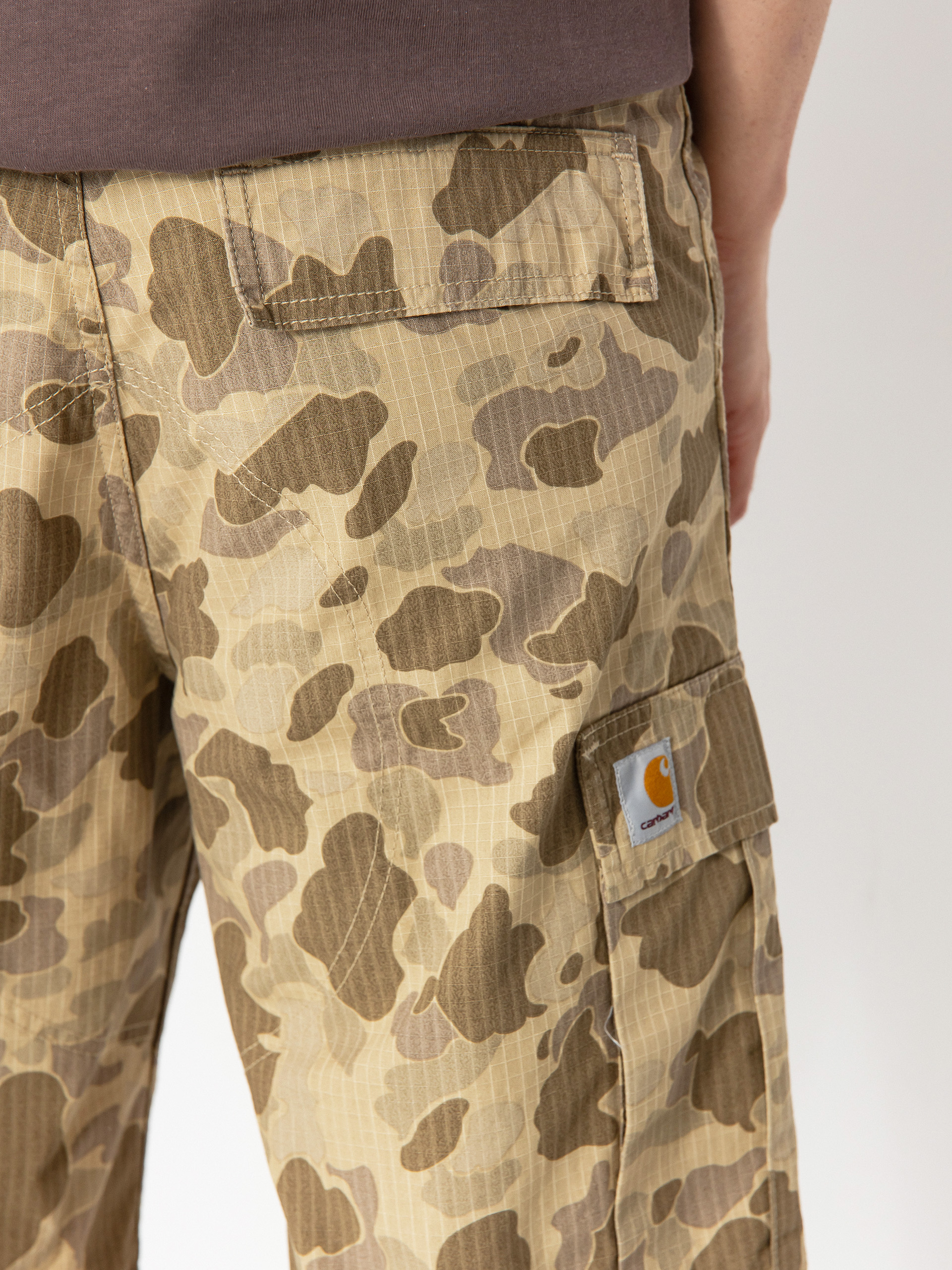 Carhartt WIP Shorts Regular Cargo (camo duck/desert)
