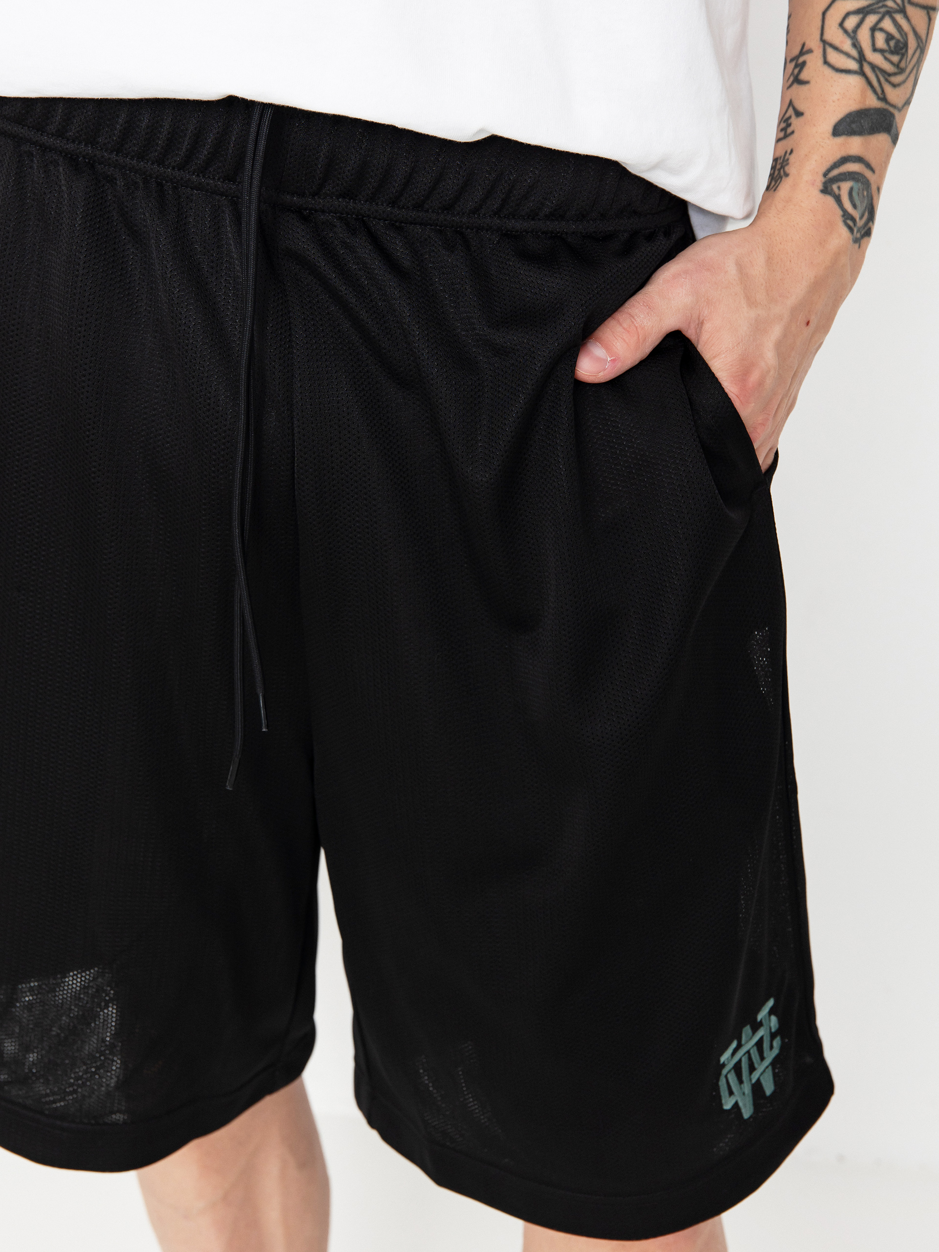 Carhartt WIP Shorts Win Lock Up (black)