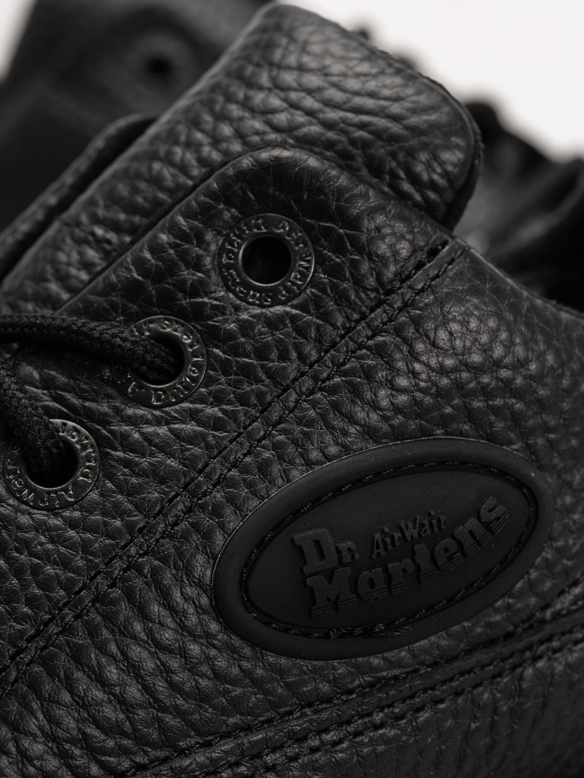 Dr. Martens Buzz 5 Eye Wmn Shoes (black milled nappa)