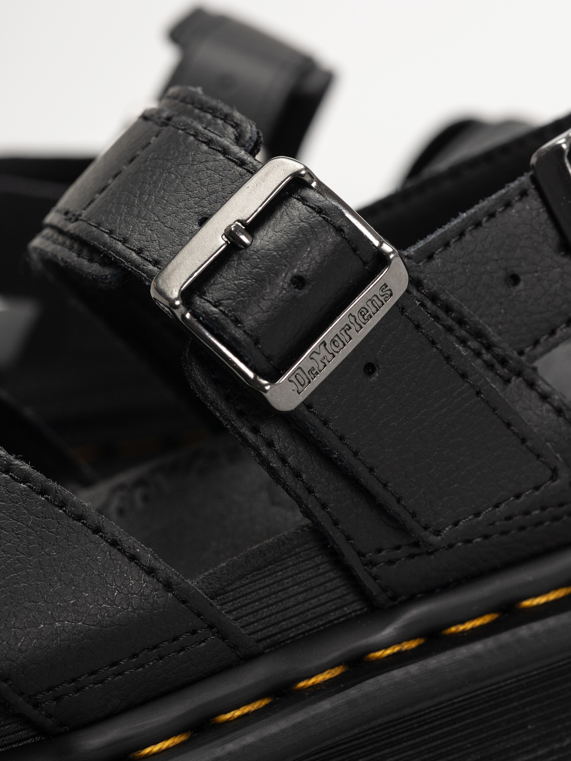 Dr. Martens Voss II Wmn Sandalen (black athena)