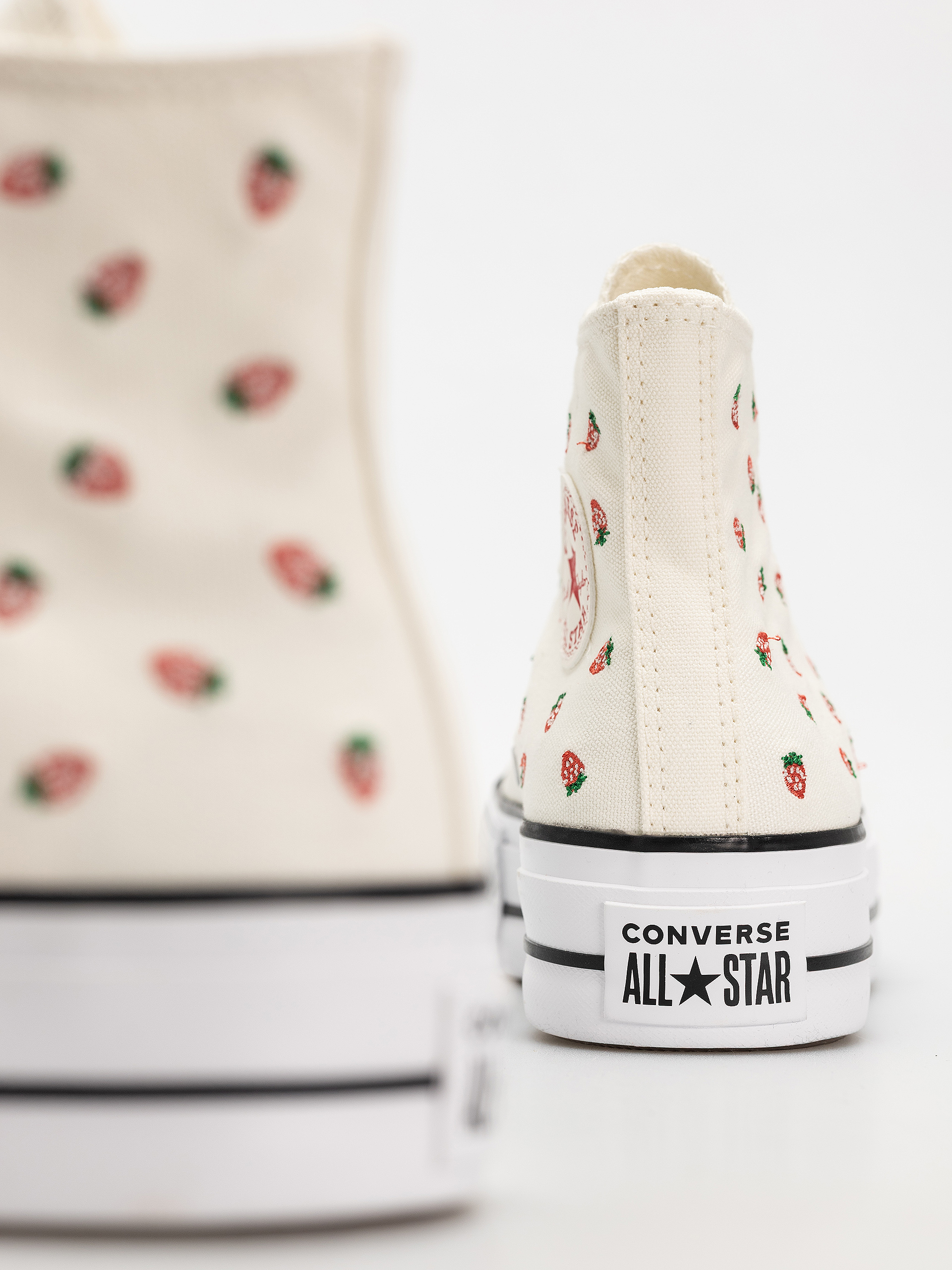 Converse Chuck Taylor All Star Lift Hi Wmn Chucks (egret/soft red/white)
