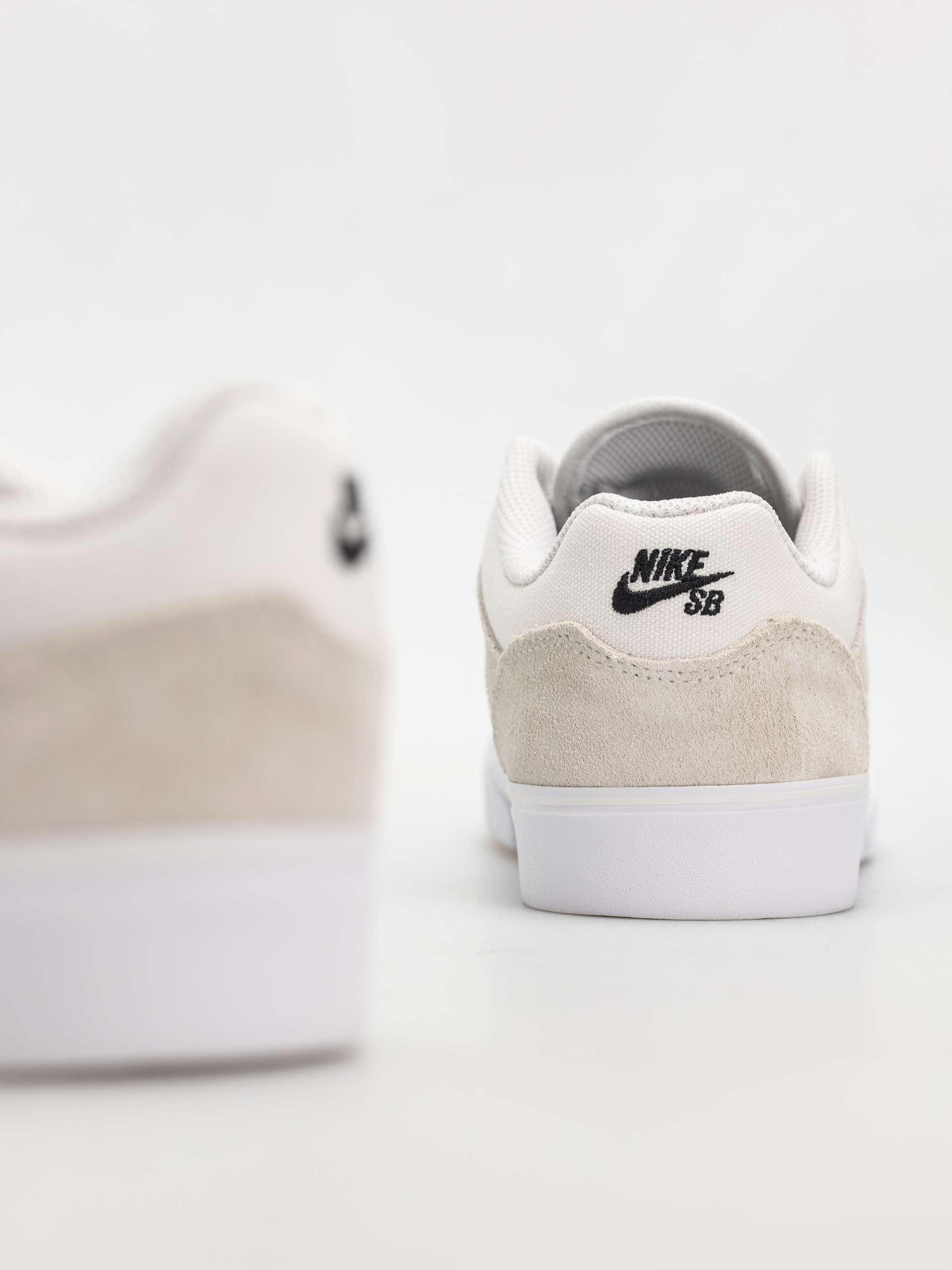 Nike SB Malor JR Shoes (white/black summit white gum light brown)