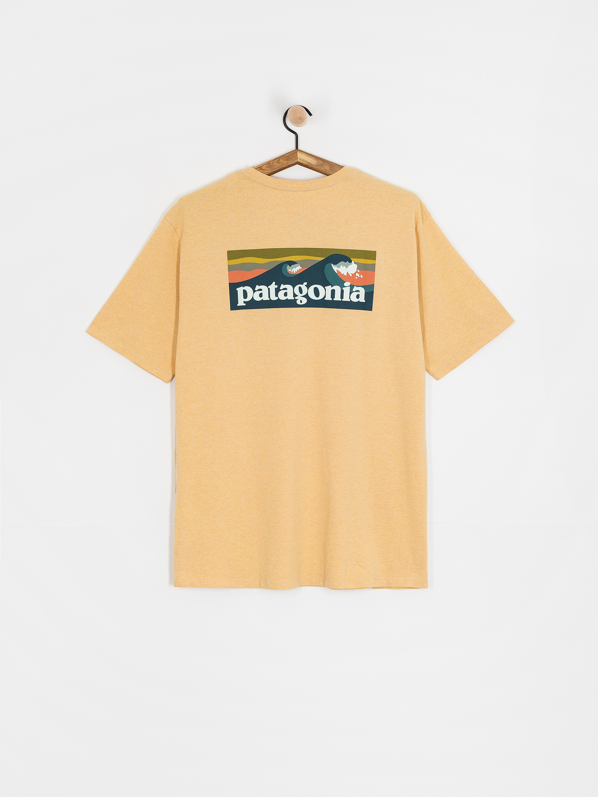 Patagonia Boardshort Logo Pocket Responsibili T-Shirt (beeswax tan)