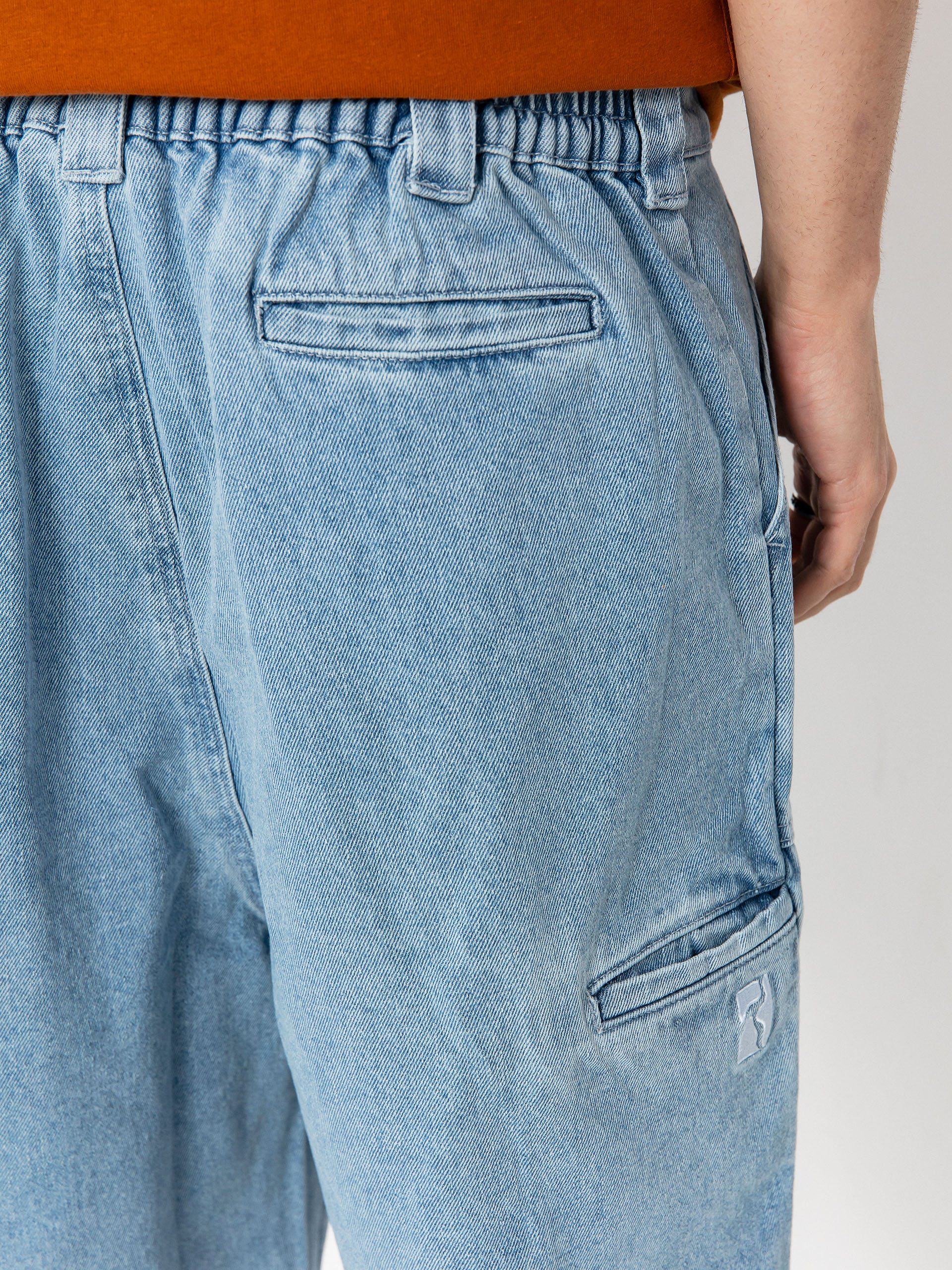 Poetic Collective Painter Shorts (light blue denim)