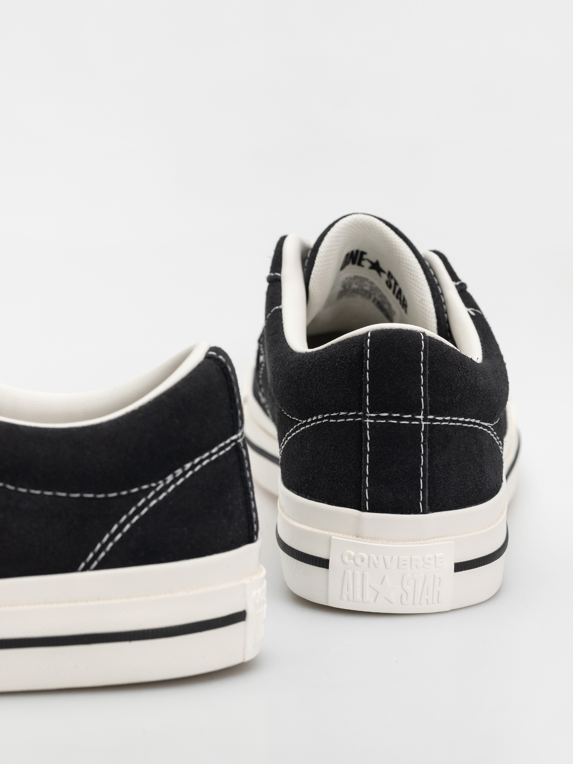 Converse One Star 95 Shoes (black/vintage white)