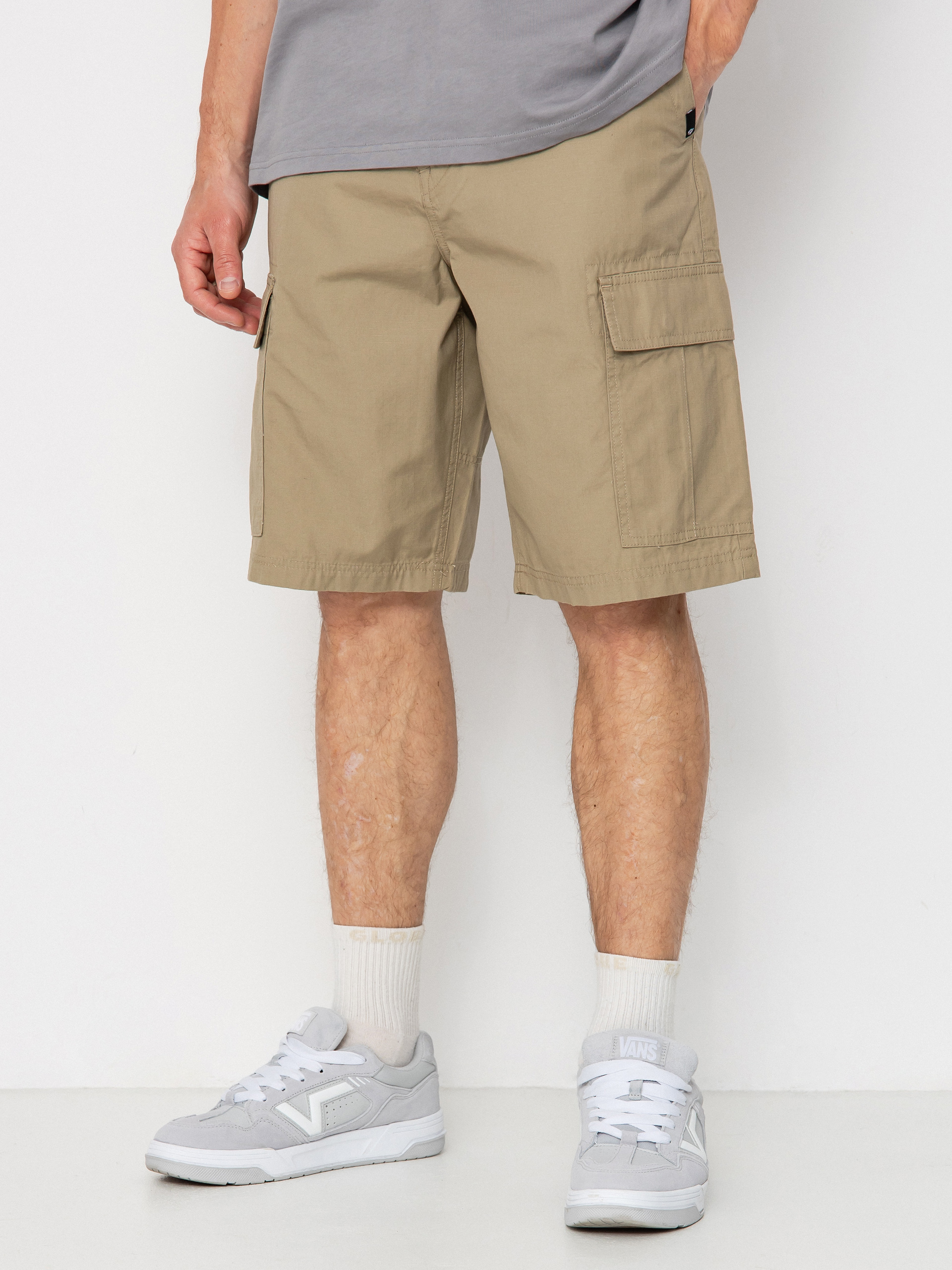 Volcom Strange Tripper Cargo 22 Shorts (khaki)