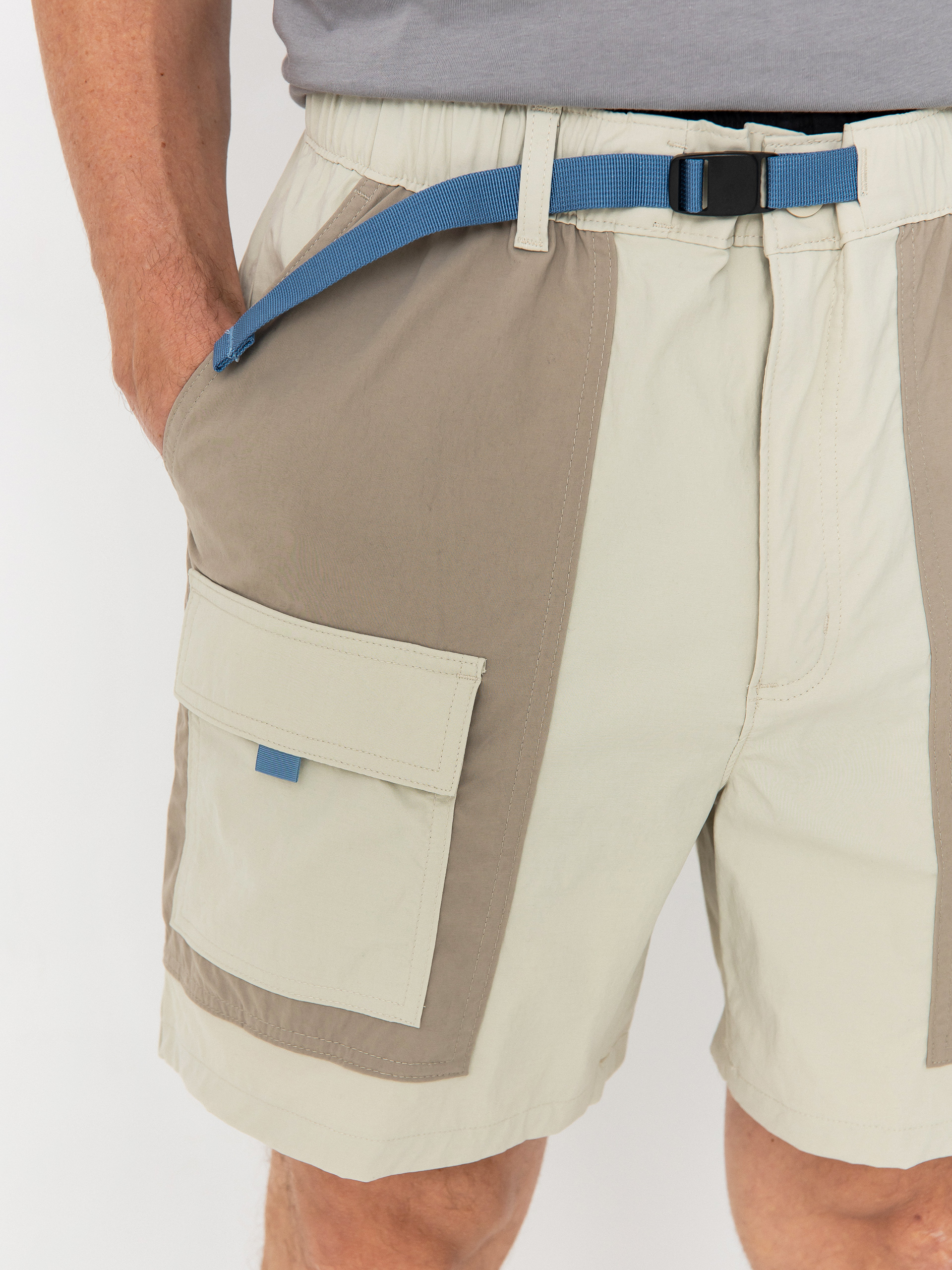 Patagonia Shorts Outdoor Everyday 6in (pelican)