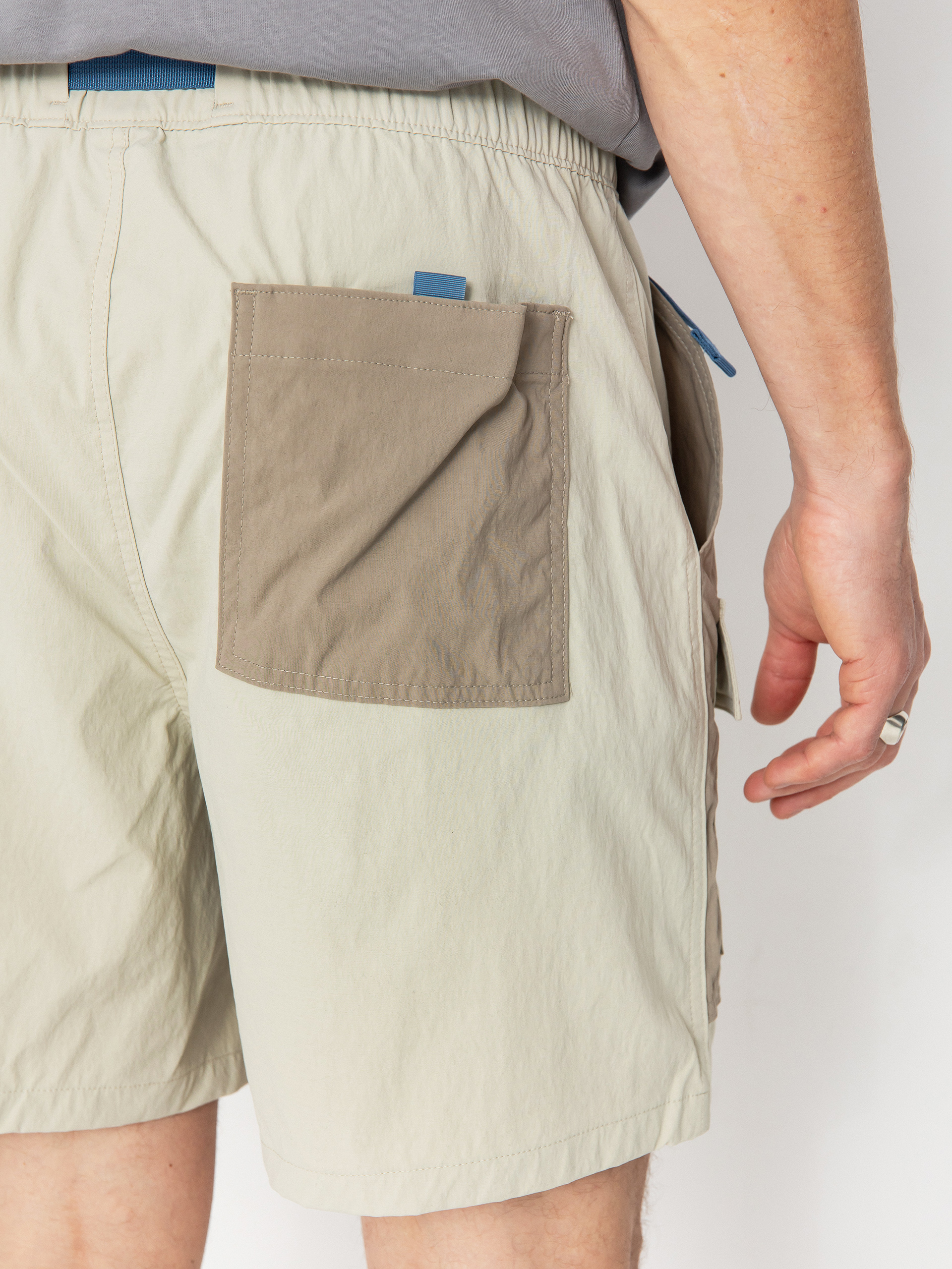 Patagonia Shorts Outdoor Everyday 6in (pelican)