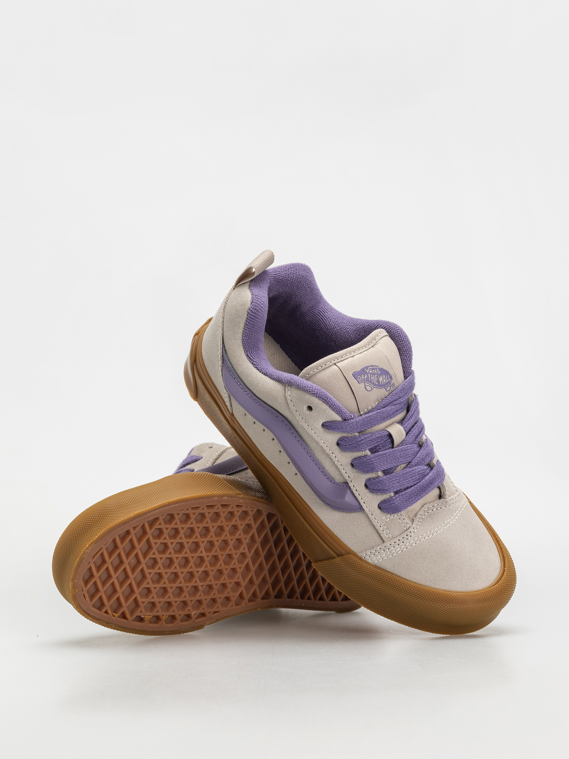 Vans Knu Skool Shoes (gum silver lining)