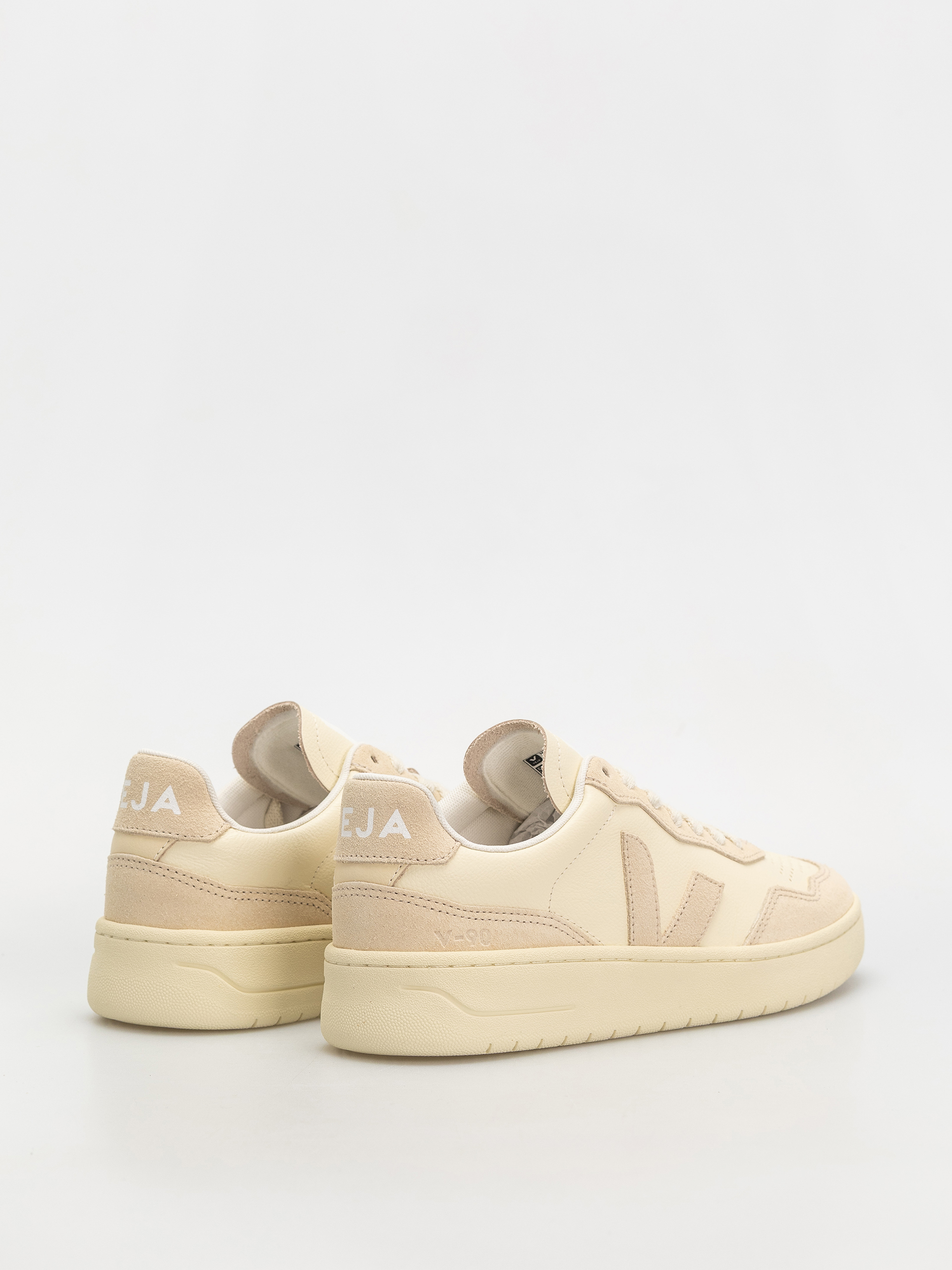 Veja V-90 Schuhe Wmn (cashew oat)