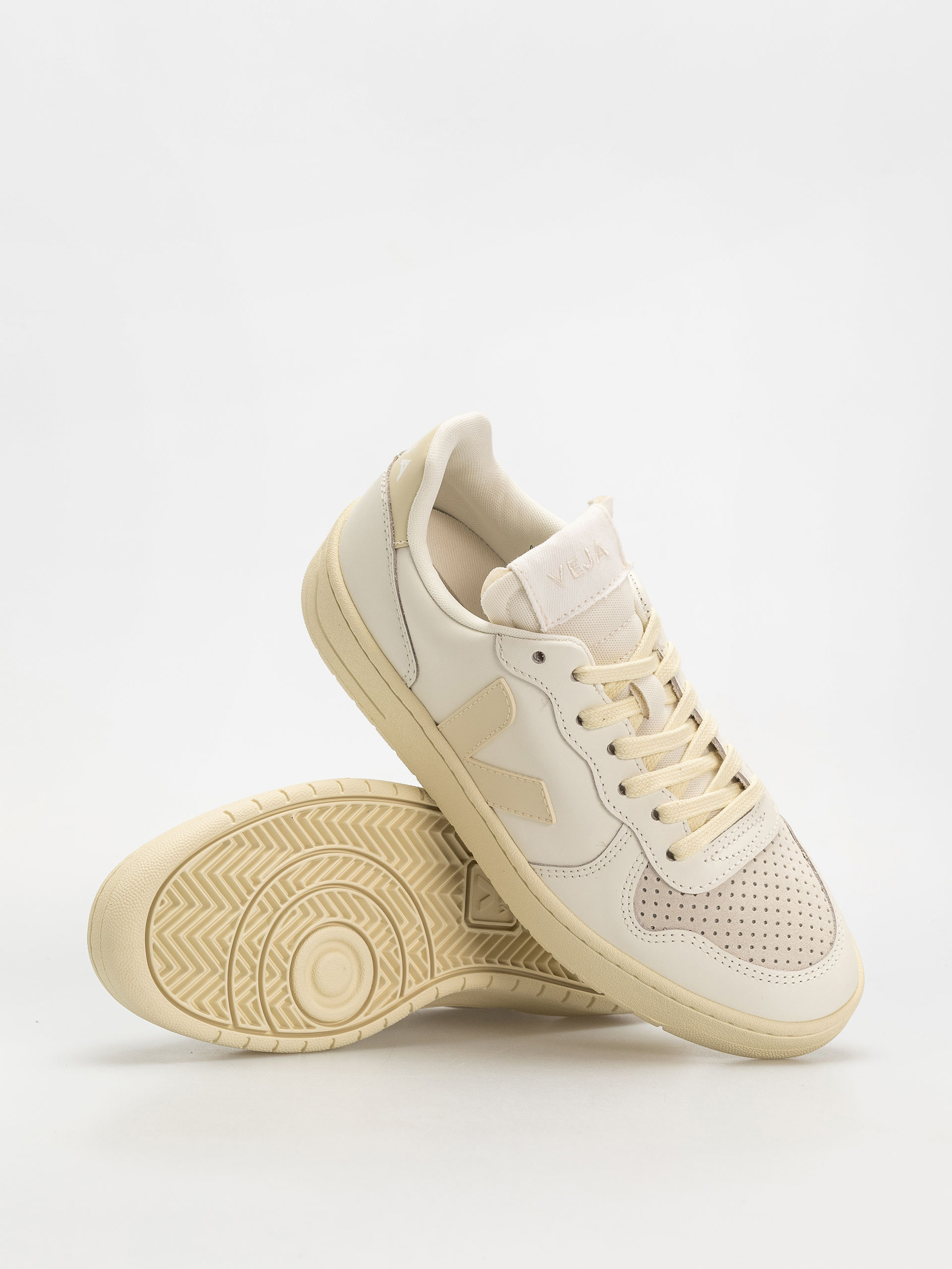 Veja V-10 Wmn Shoes (pure calcaire)