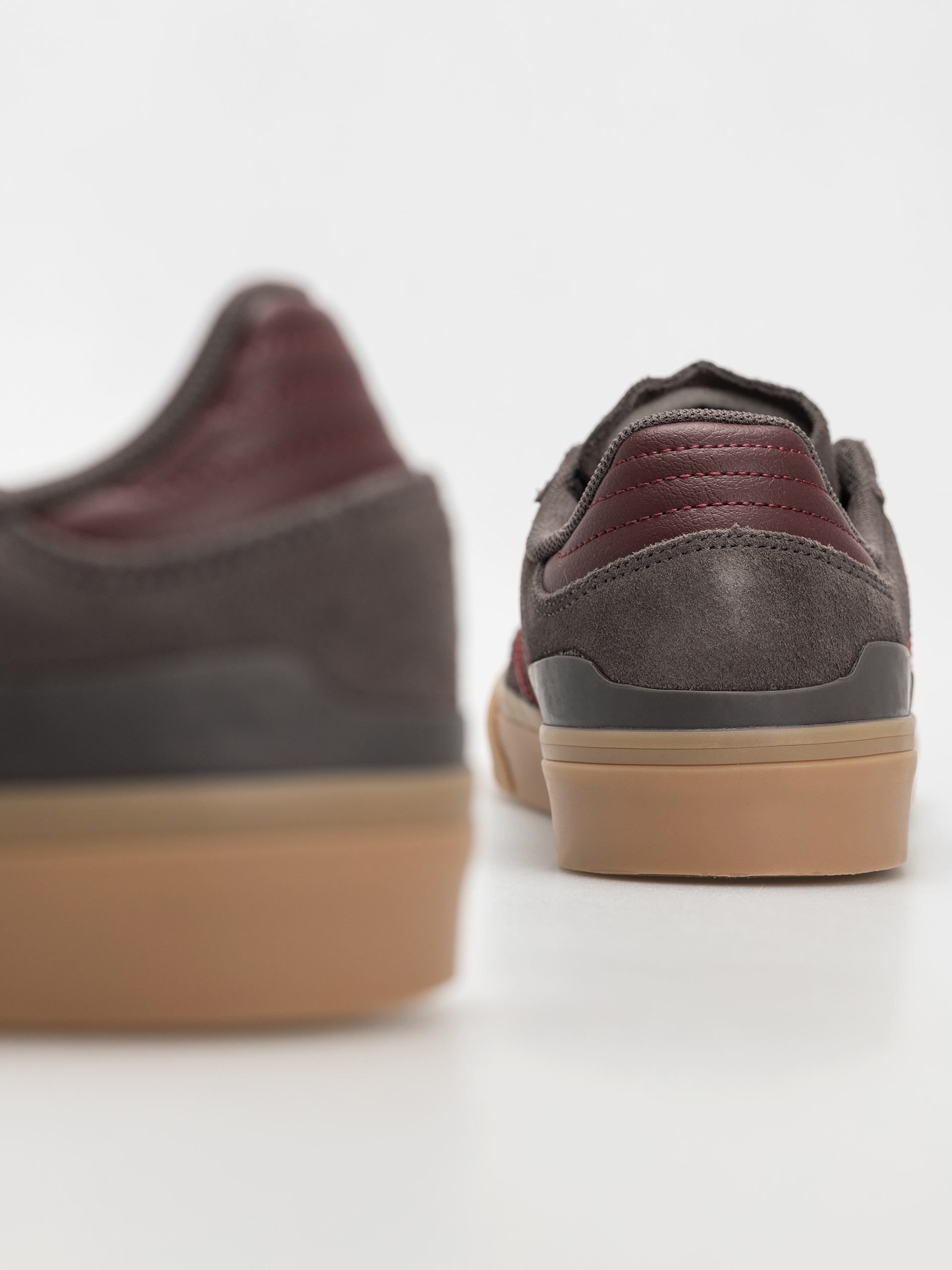 adidas Busenitz Vulc II Schuhe (chacoa/shared/gum4)