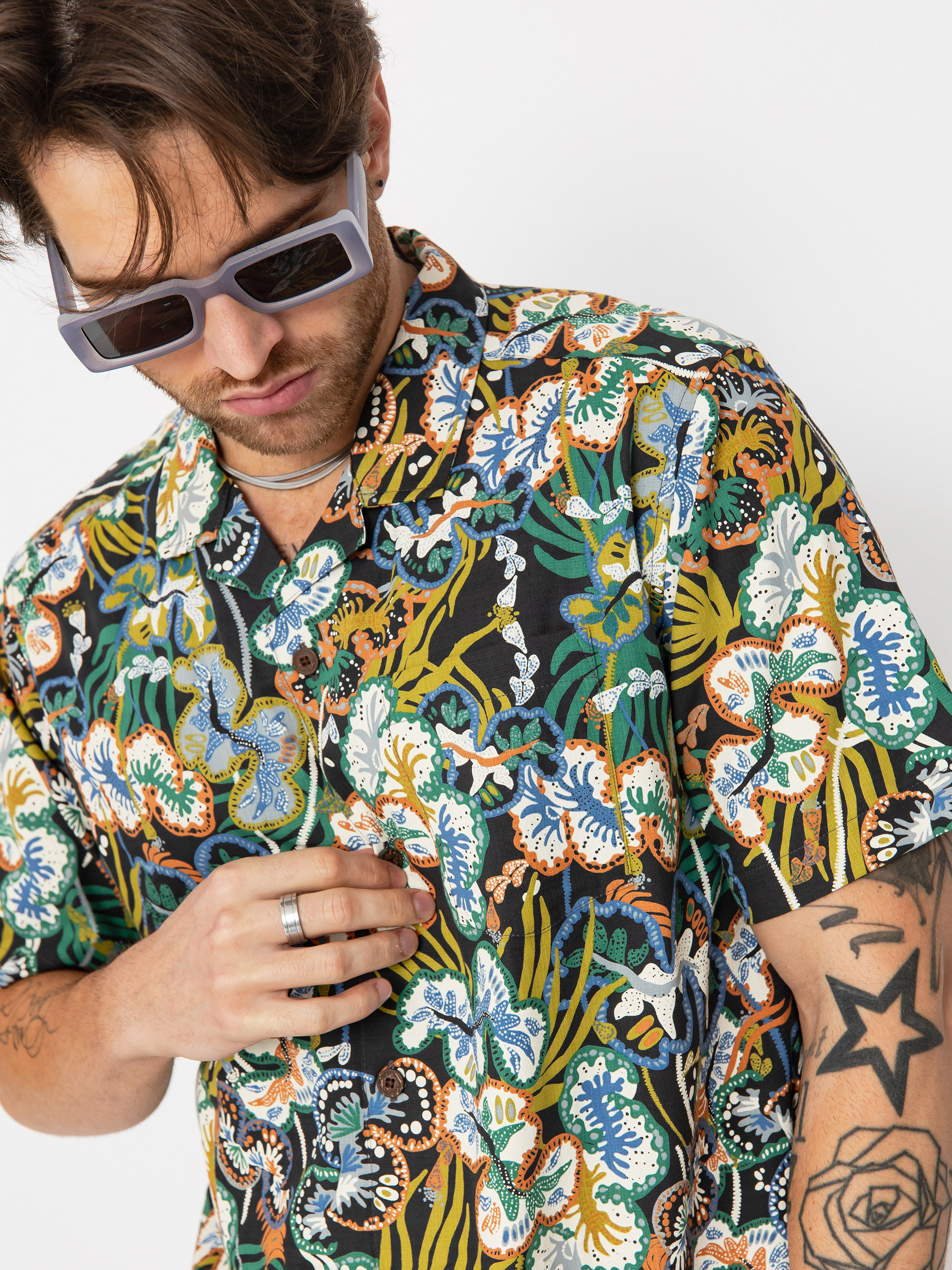 Patagonia Tidal Threads Camp Shirt (undersea/ink black)