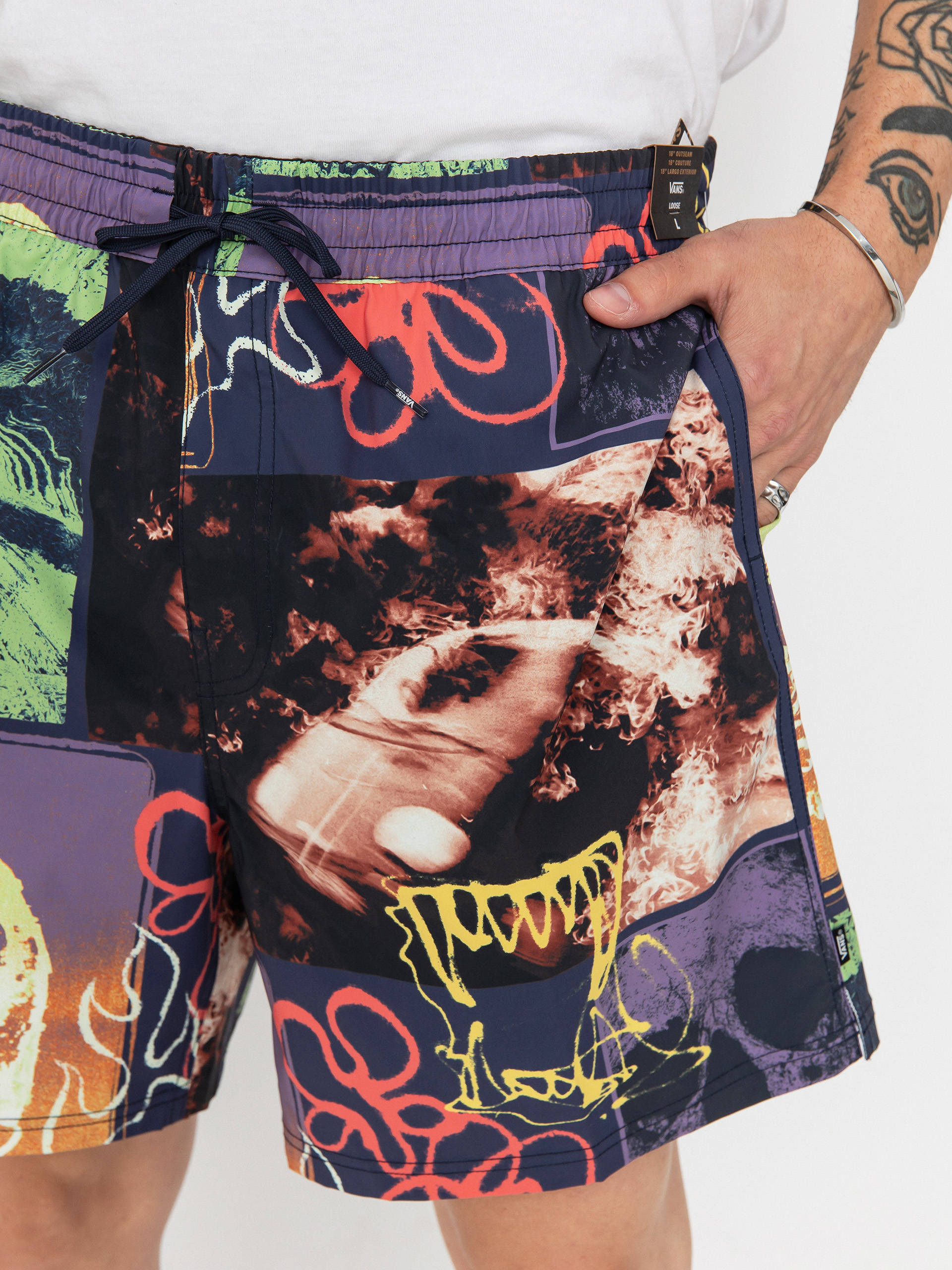 Vans Shorts Primary Crazy Print Loose Elastic (parisian night)
