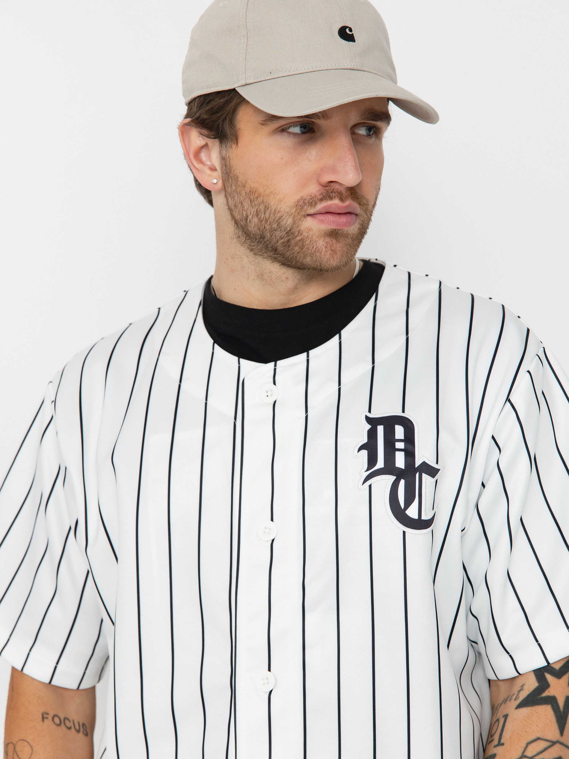 DC Slugger Jersey T-shirt (white pinstripe)
