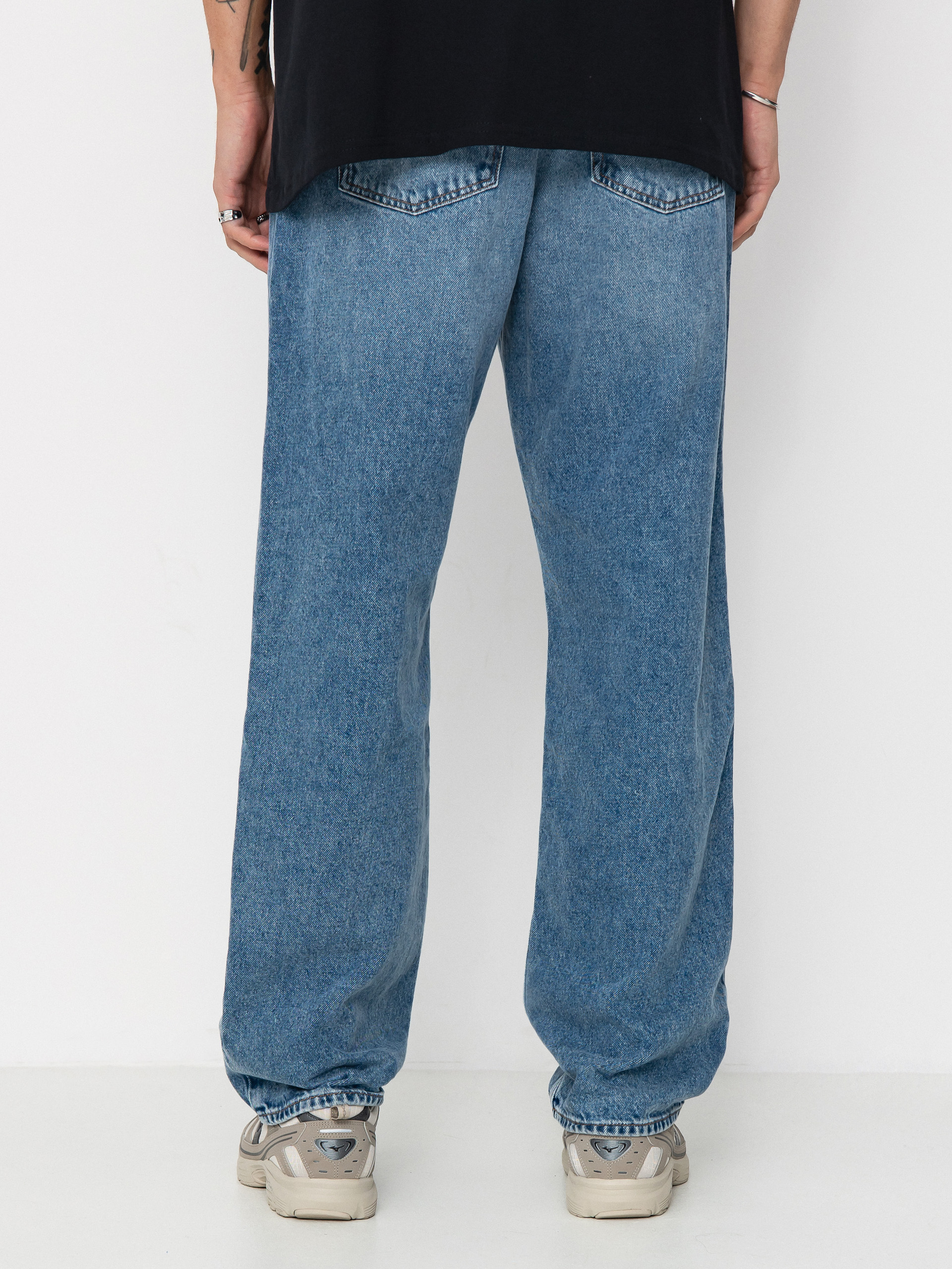 Beyond Medals Loose Jeans Pants (blue)