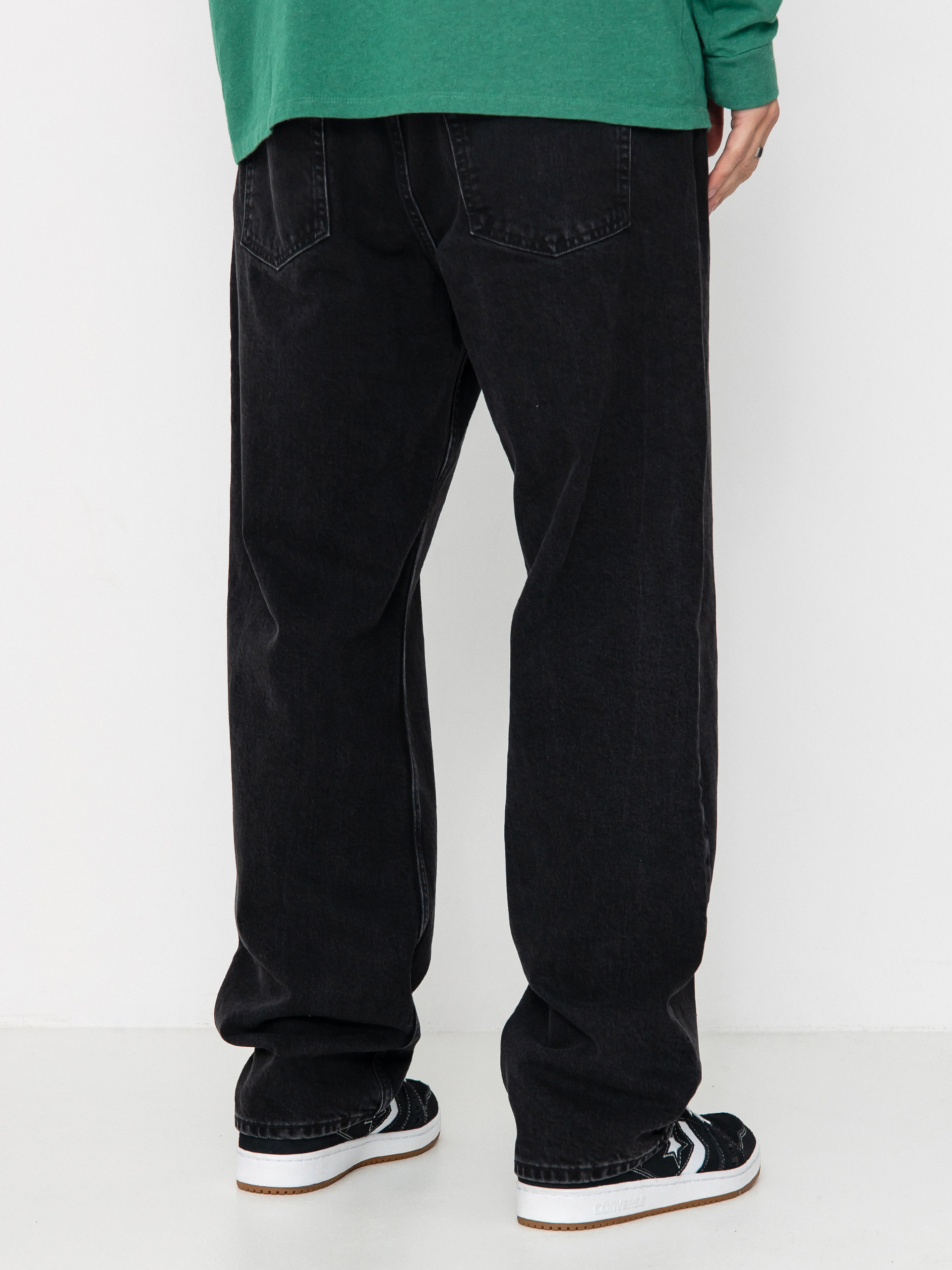 Beyond Medals Loose Jeans Pants (black)