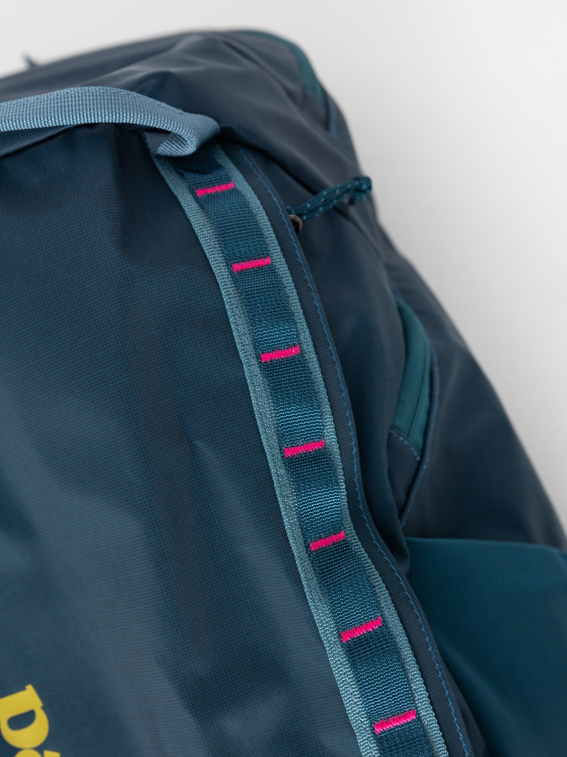 Patagonia Backpack Black Hole Pack 32L (tidal teal)