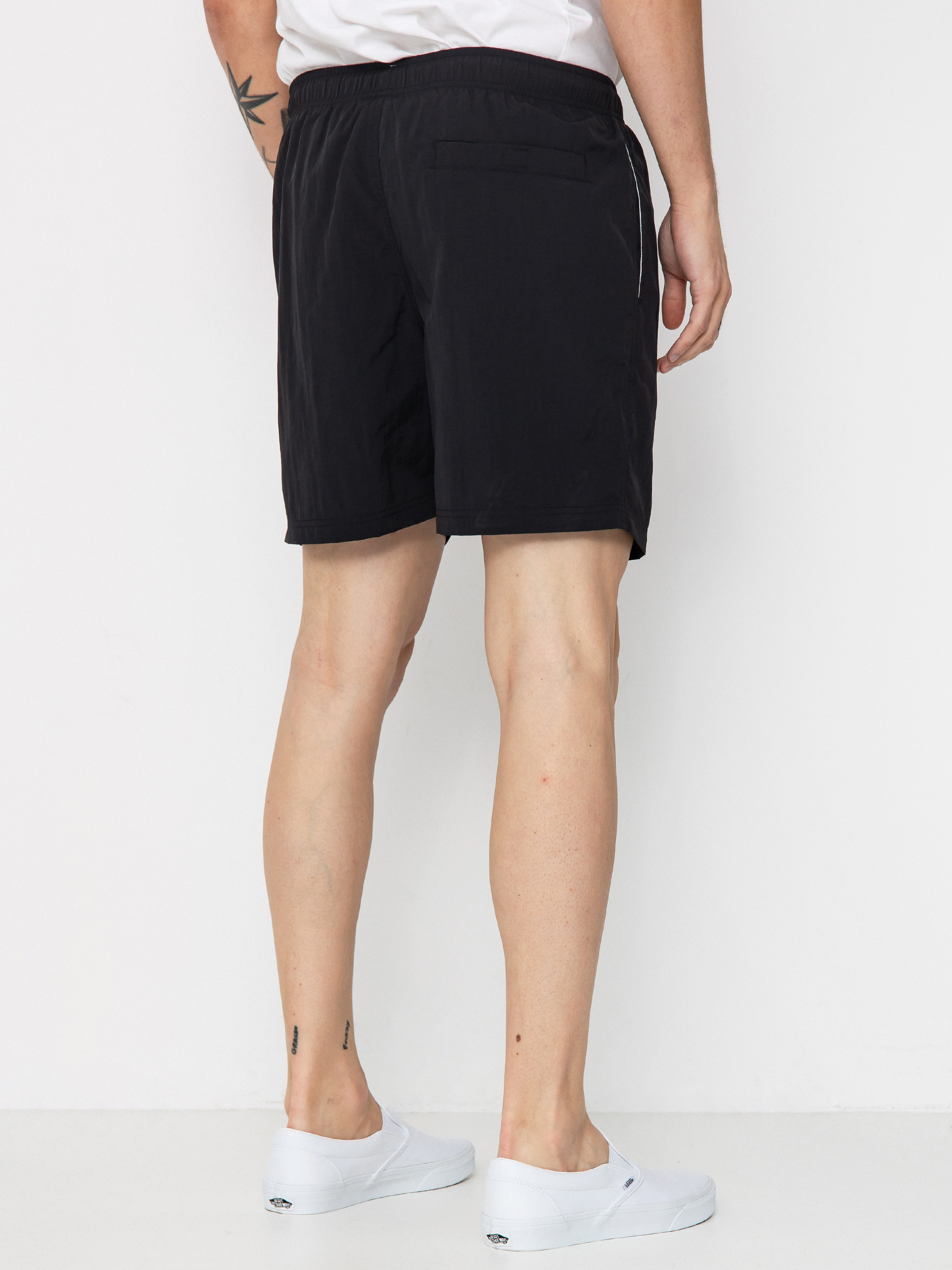 Santa Cruz Classic Dot Shorts (black)