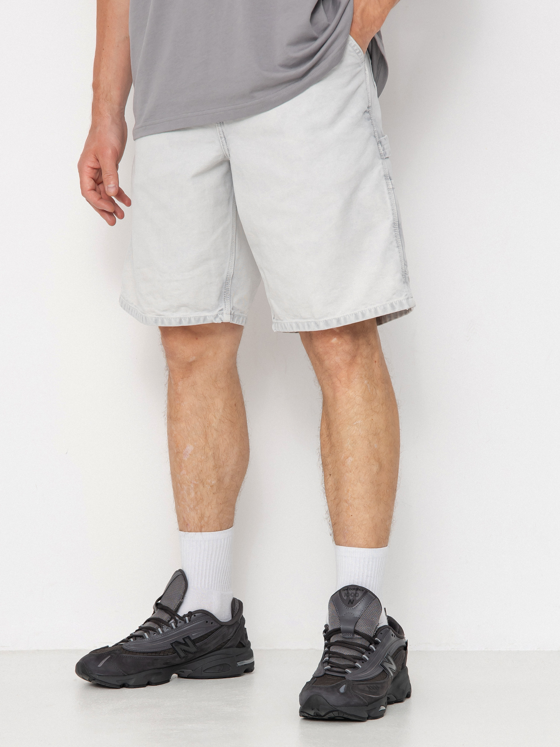 Carhartt WIP Single Knee Shorts (black/chalk wash)